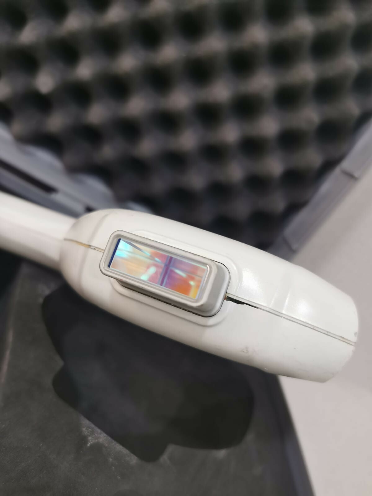 Alma SR-COOLED Alma SR Cooled LASER HANDPIECE 800020023 / 04.2018 4