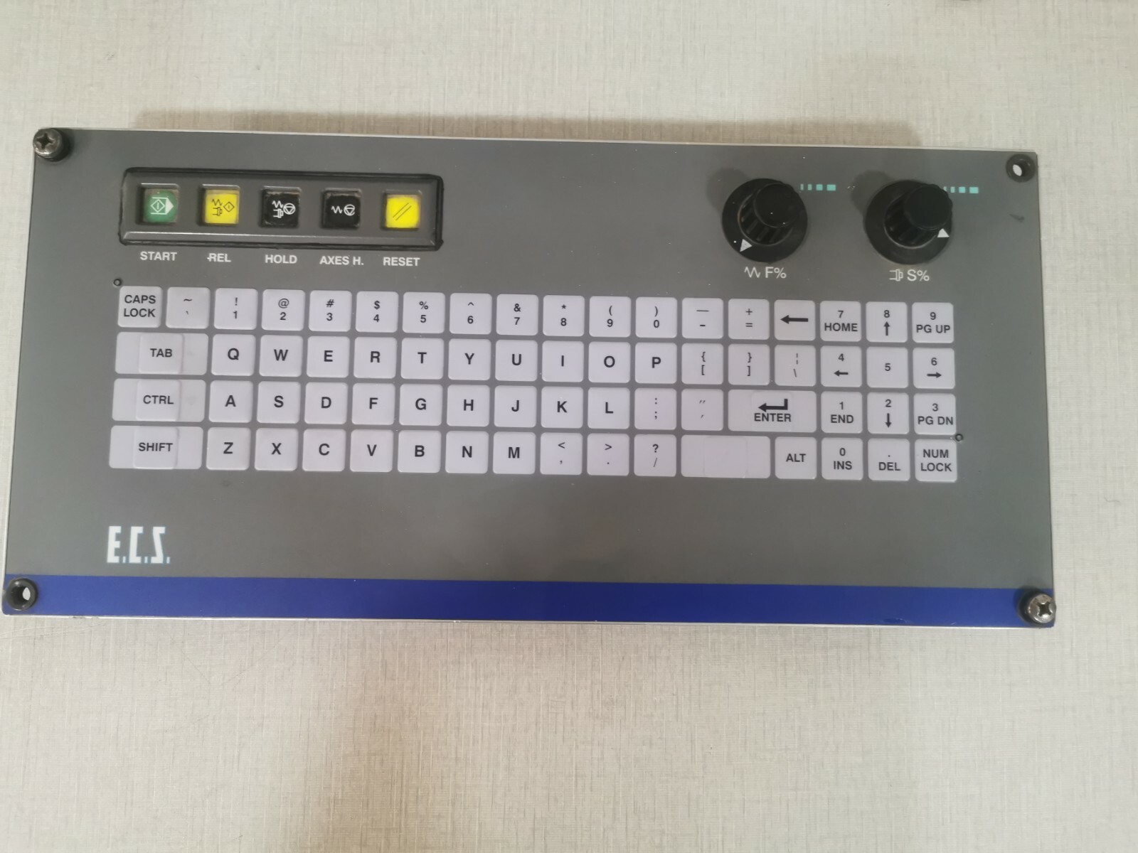 E.C.S CNC2400D / CCM15X04-R RGB/DVI E.C.S CNC2400D / CCM15X04-R RGB/DVI 2