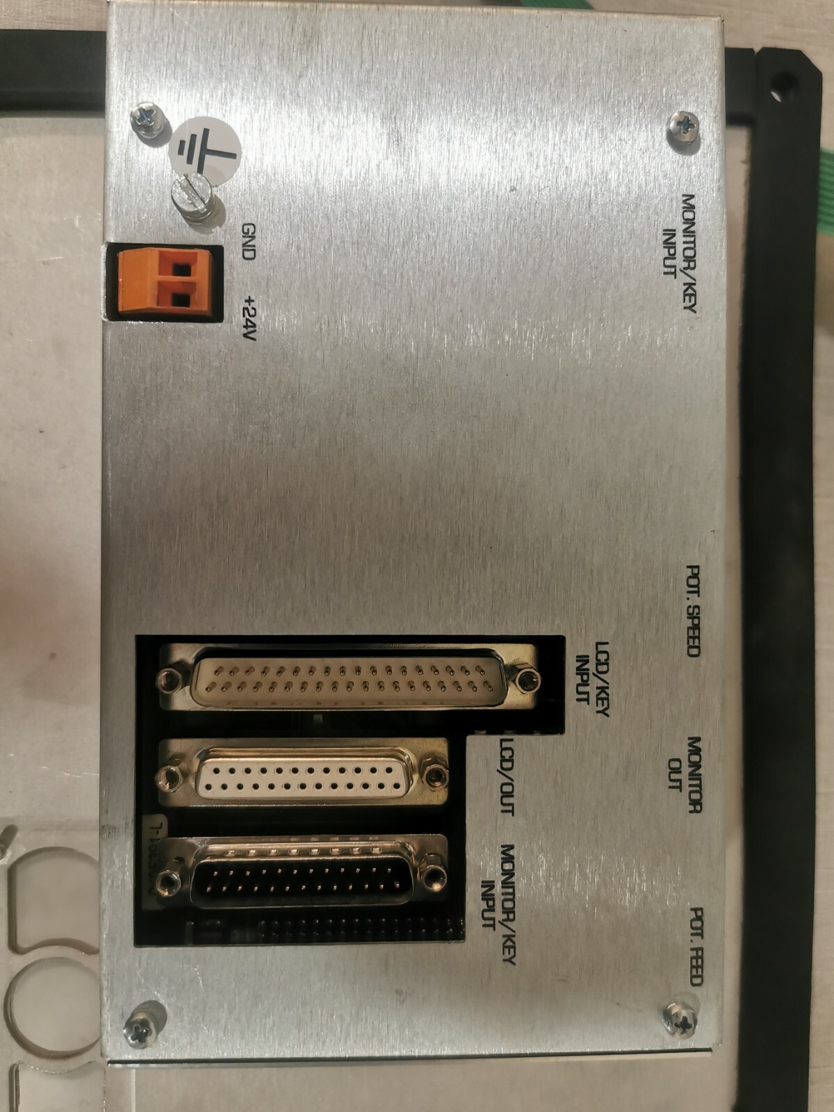 E.C.S CNC2400D / CCM15X04-R RGB/DVI E.C.S CNC2400D / CCM15X04-R RGB/DVI 10
