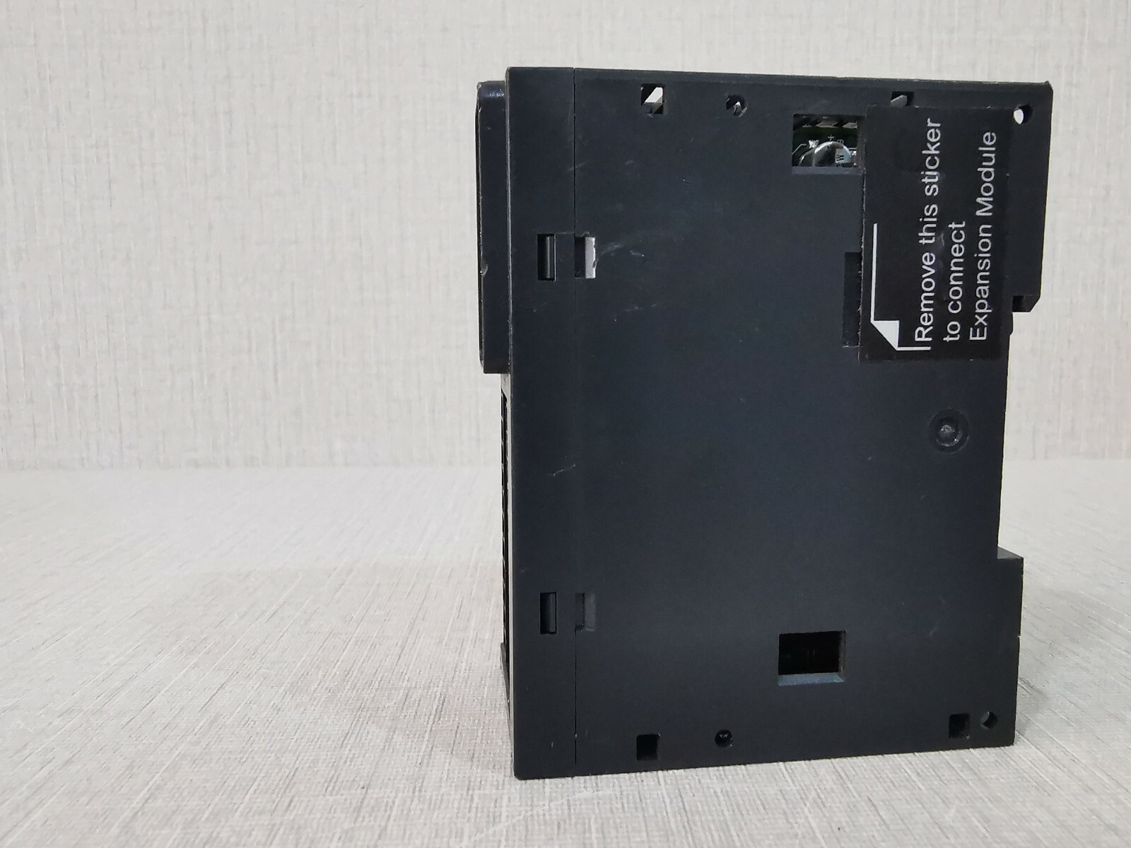 Schneider Electric TM3DM24R SCHNEIDER ELECTRIC TM3DM24R MODULE 2