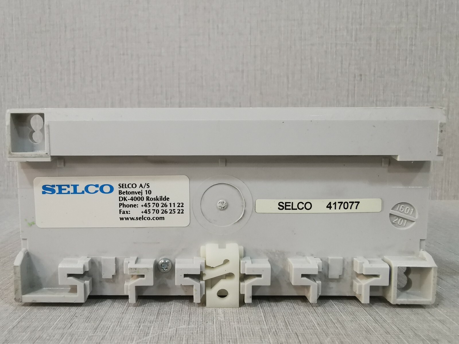 SELCO T3300-03 SELCO T3300 3-PHASE VOLTAGE RELAY T3300-03 3