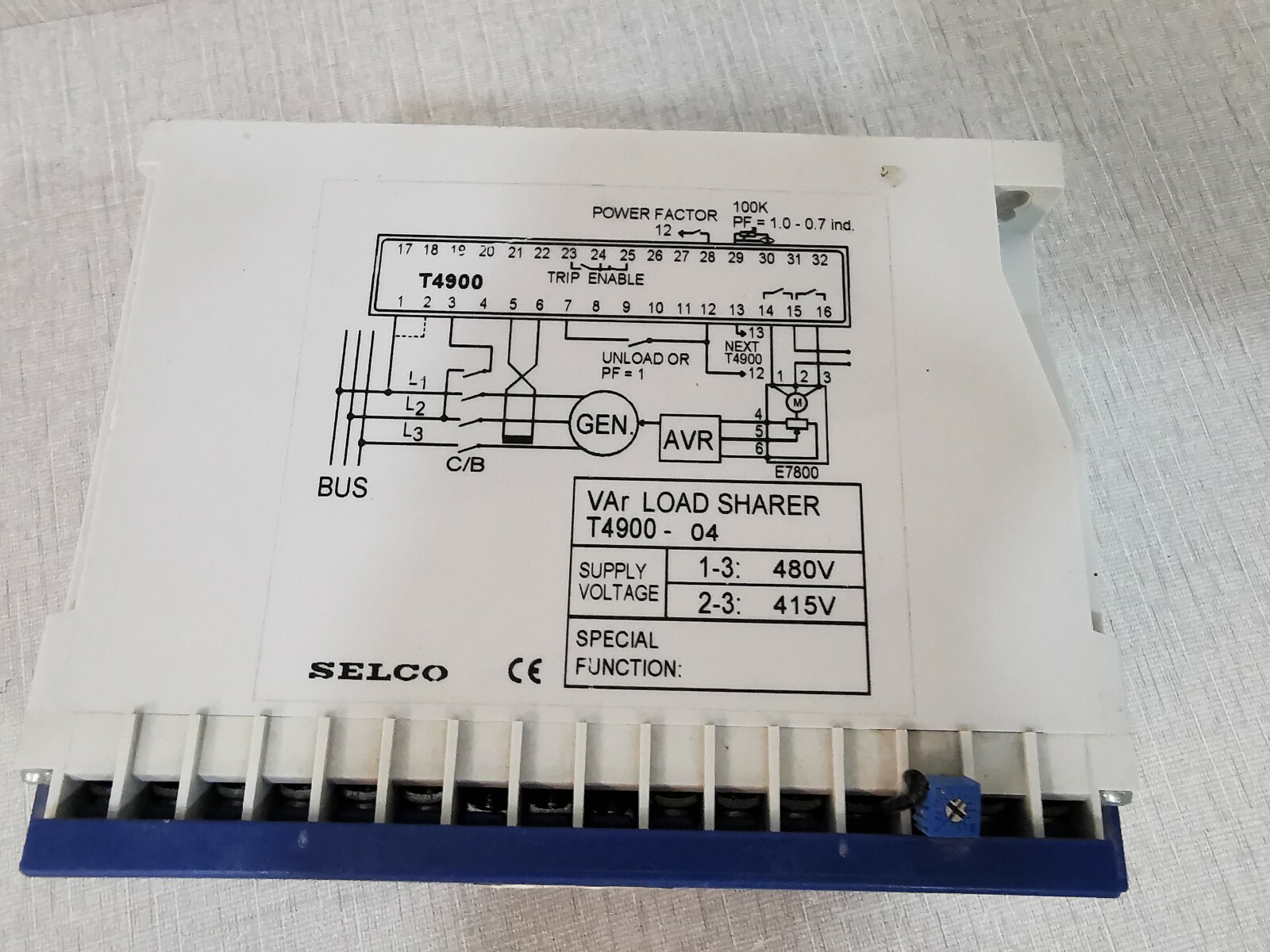 SELCO T4900-04 SELCO T4900 VAr Load Sharer T4900-04 2