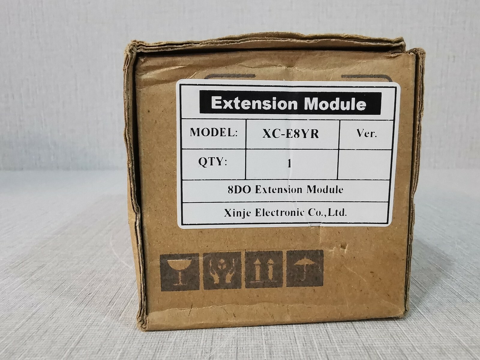 Xinje XC-E8YR XINJE XC-E8YR THINGET Extension Module 2