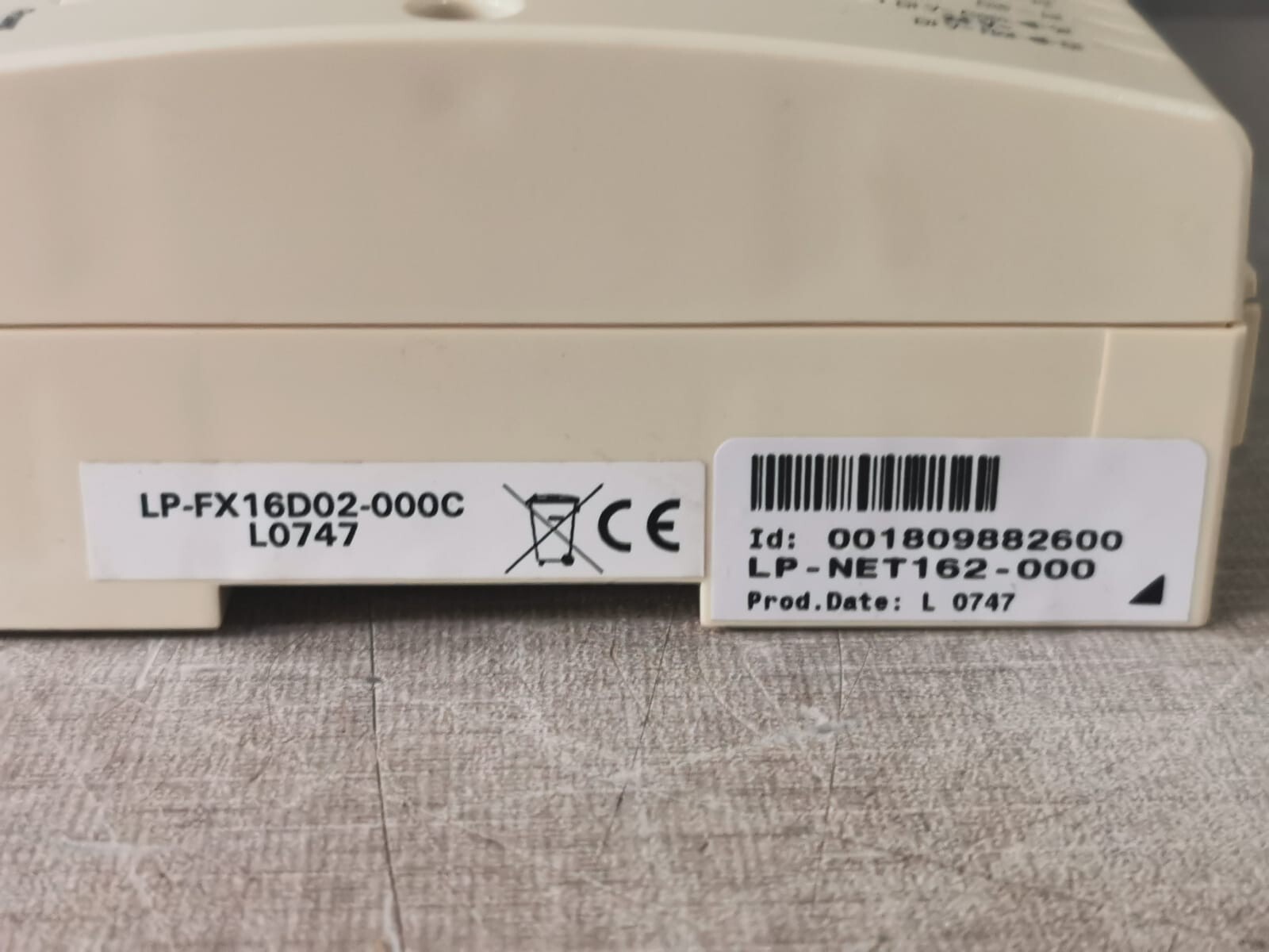 Johnson Controls LP-FX16D02-000C FX16 JOHNSON CONTROLS LP-FX16D02-000C Master Control Programmable 8