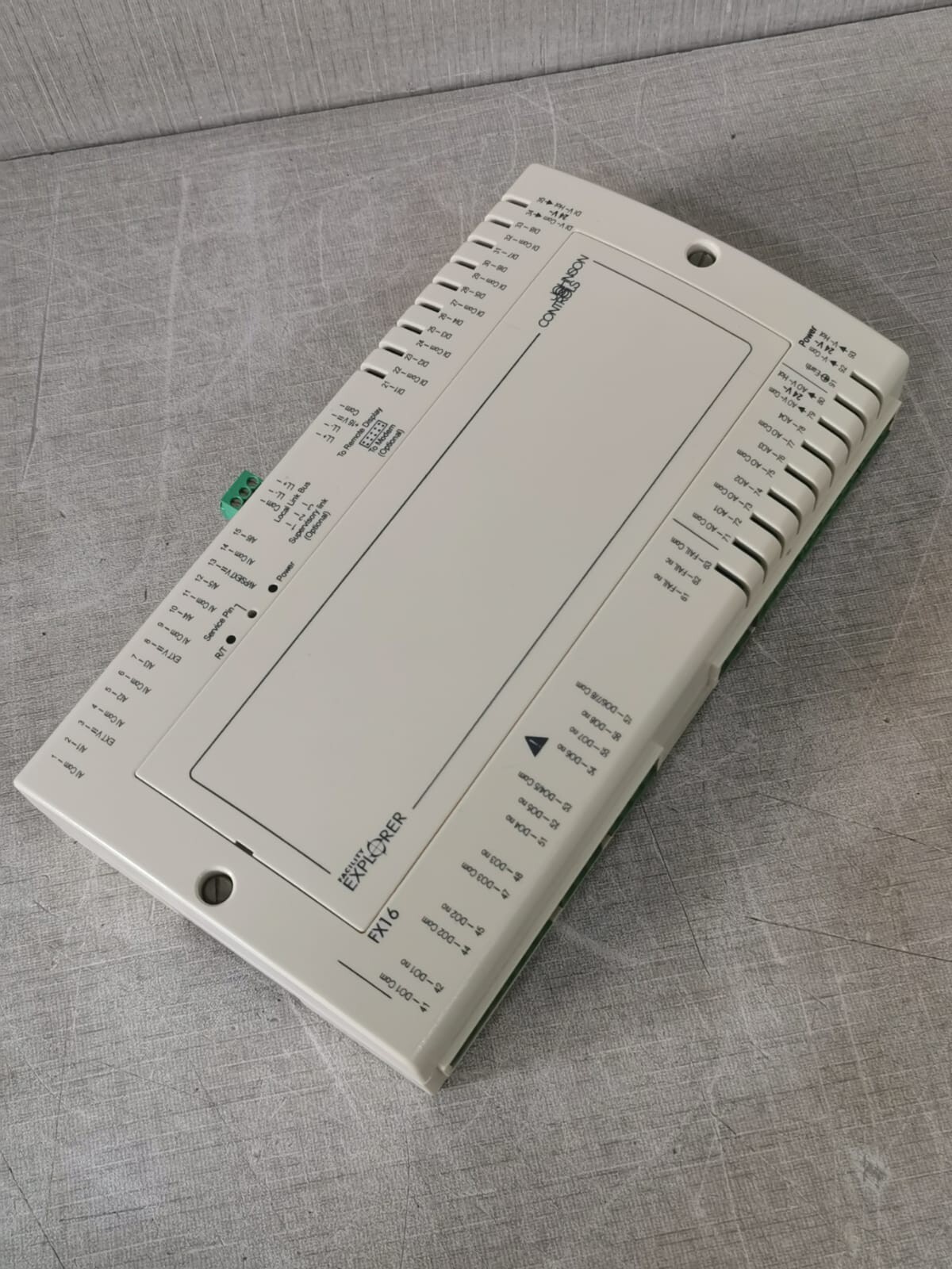 Johnson Controls LP-FX16D02-000C FX16 JOHNSON CONTROLS LP-FX16D02-000C Master Control Programmable 9