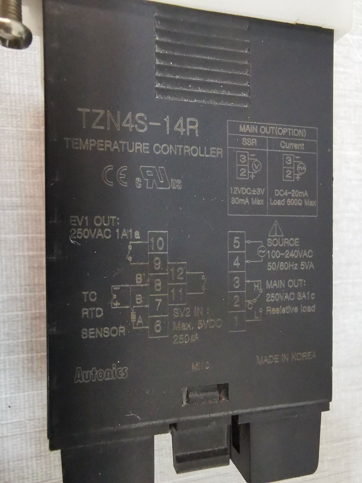 Autonics TZN4S-14R Autonics TZN4S TEMPERATURE CONTROLLER TZN4S-14R 2