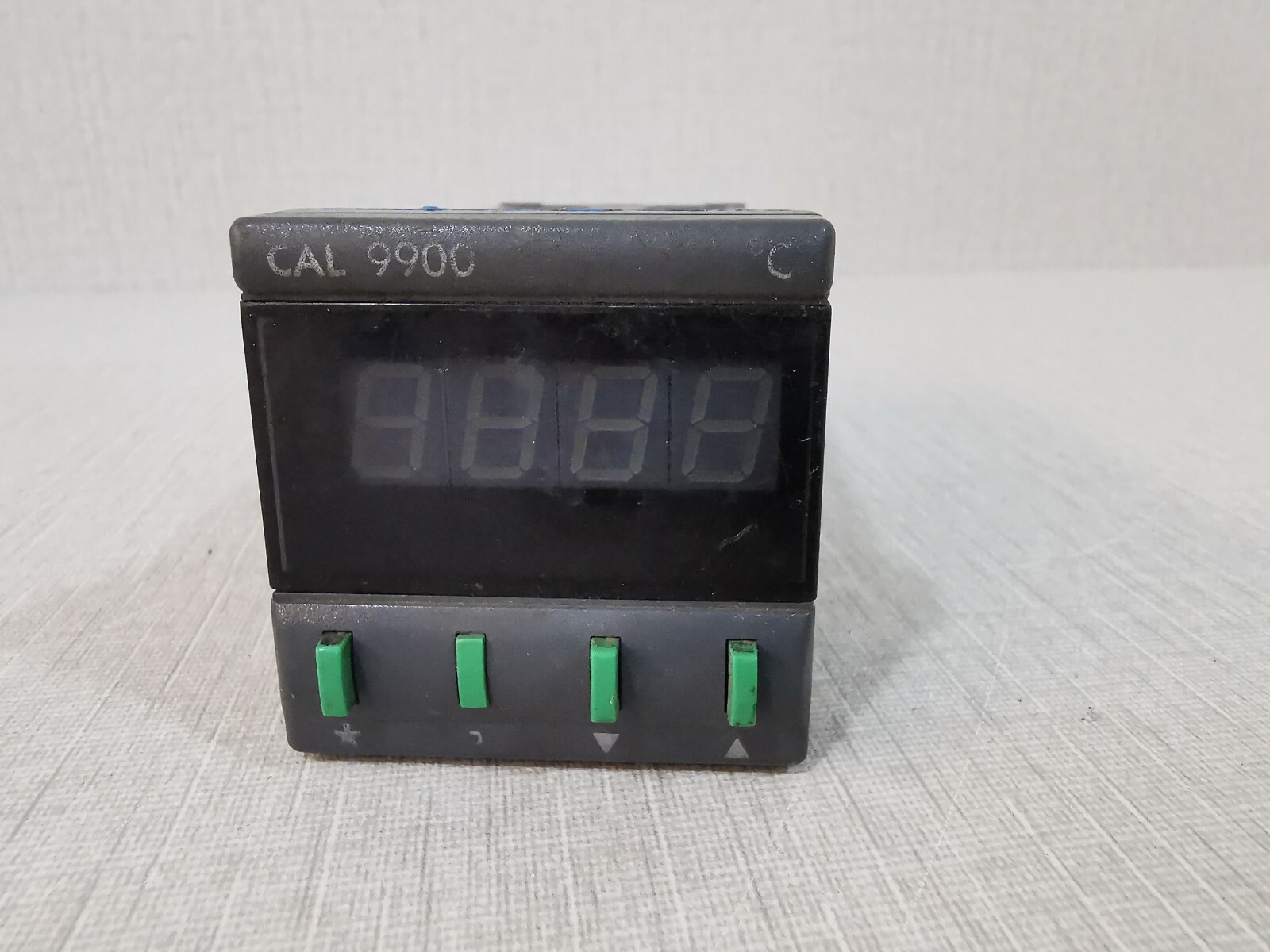 CAL 992.12C CAL 9900 MICRO PROCESSOR BASE TEMPERATURE CONTROLLER 992.12C 2