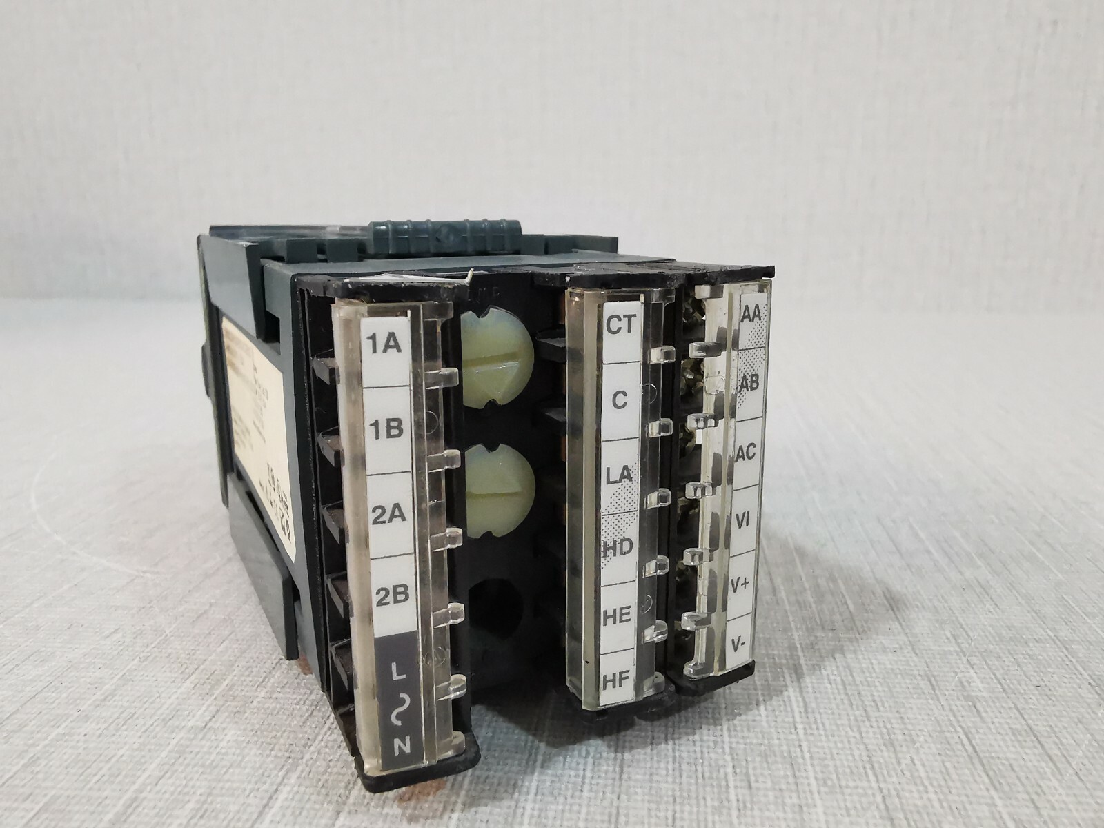 EUROTHERM 3216/CC/VH/LR/R/XXX/G/ENG EUROTHERM 3216 PROCESS CONROL UNIT 3216/CC/VH/LR/R/XXX/G/ENG 3