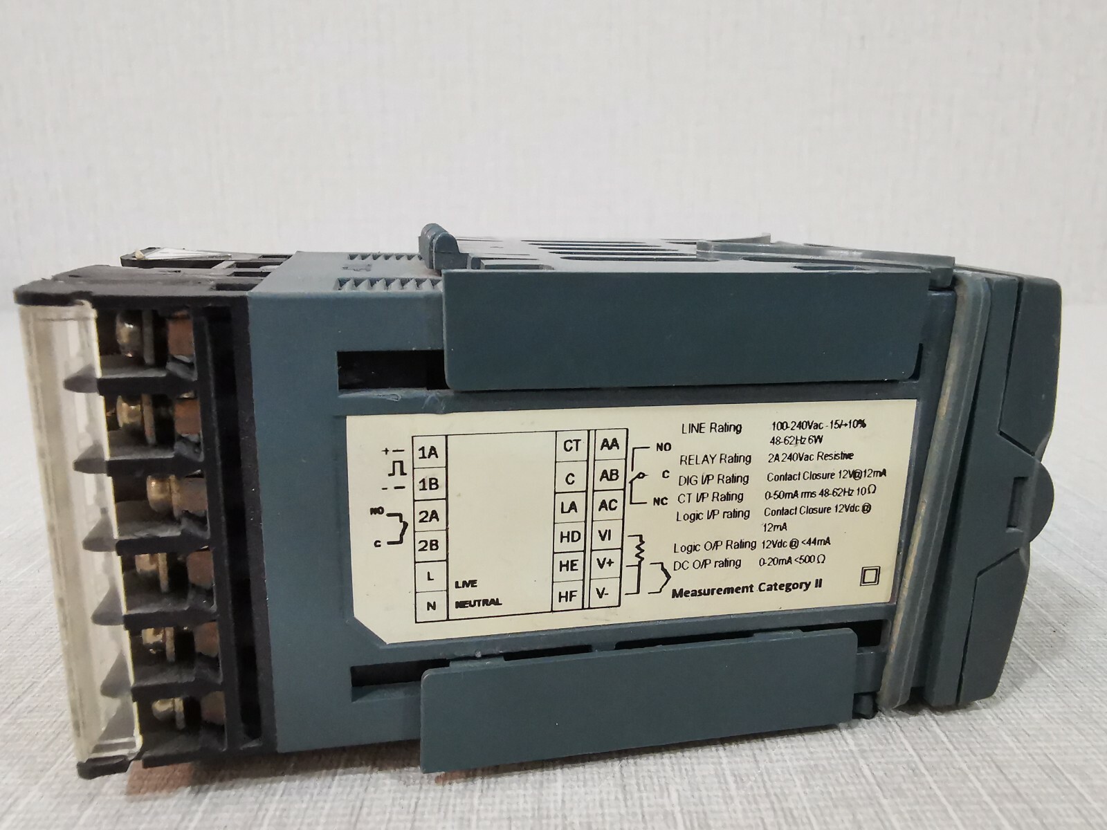 EUROTHERM 3216/CC/VH/LR/R/XXX/G/ENG EUROTHERM 3216 PROCESS CONROL UNIT 3216/CC/VH/LR/R/XXX/G/ENG 4