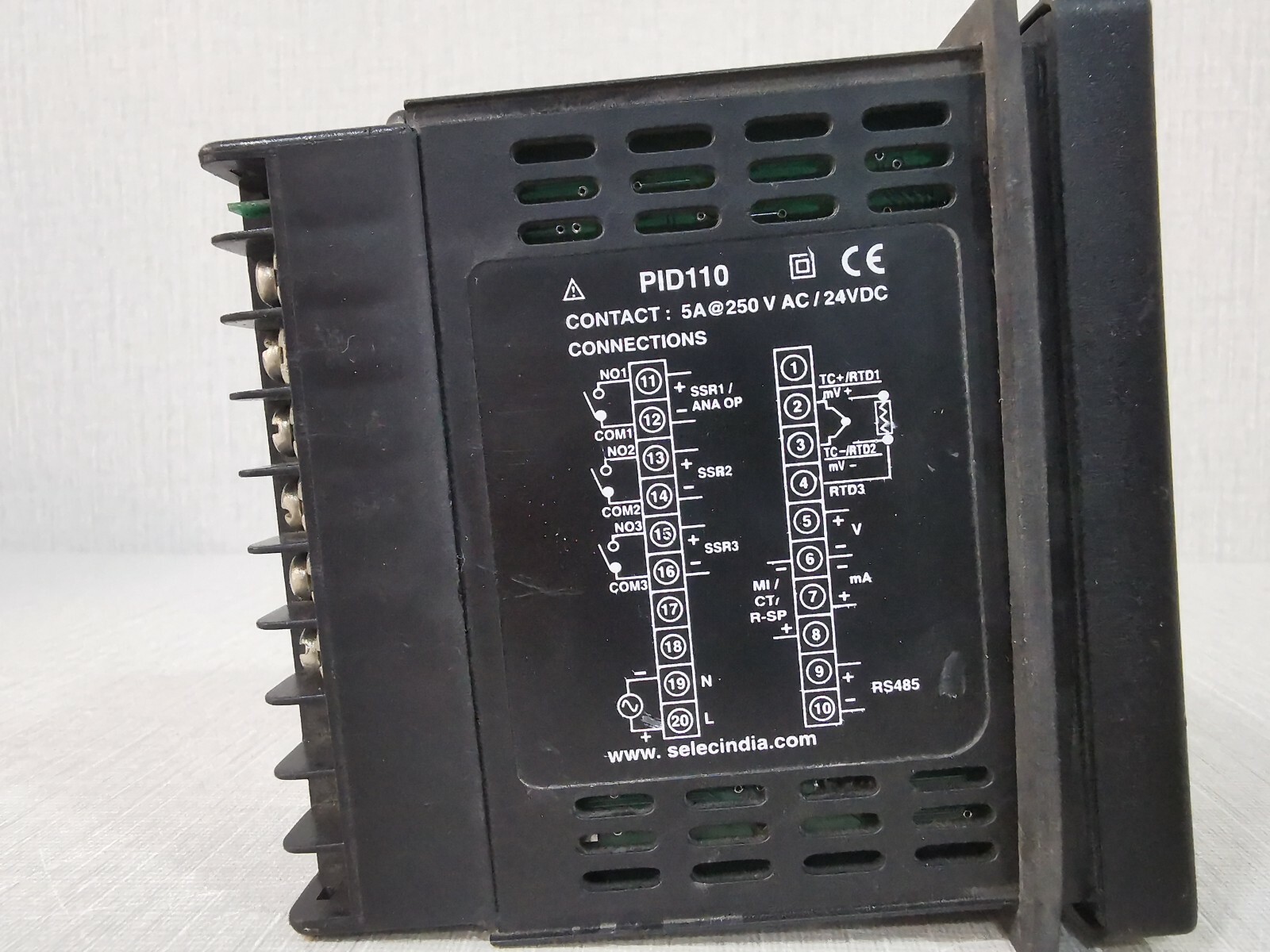 SELEC PID110-0-0-00 SELEC PID110 OUTPUT RELAY PID110-0-0-00 2