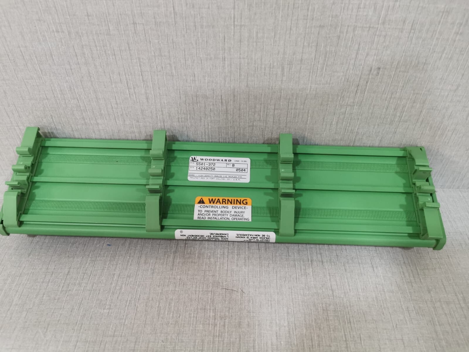 Woodward 5501-372 REV B WOODWARD 5501-372 REV B HIGH DENSITY ANALOG I/O TRIPLEX MODULE 5