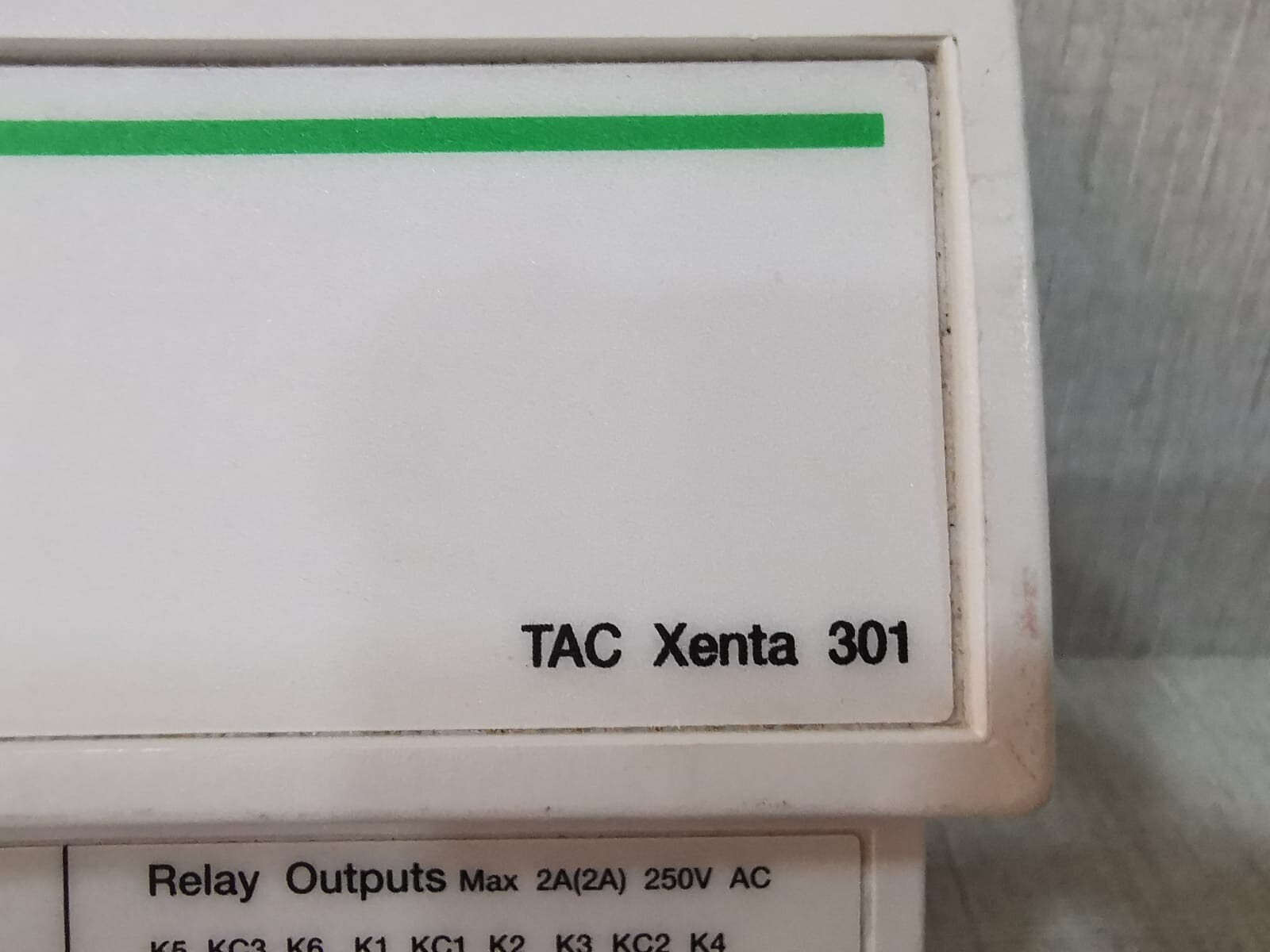 Schneider Electric TAC Xenta 301 Schneider Electric TAC Xenta 301 Programmable Controller 2