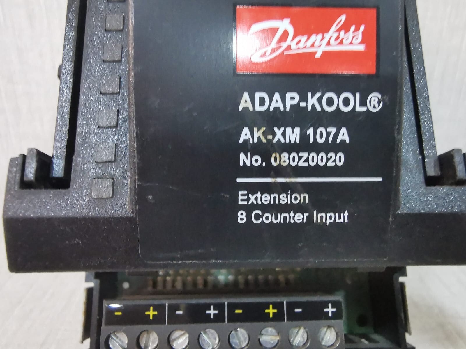 Danfoss AK-XM 107A Danfoss ADAP-KOOL Extension 8 Counter Input AK-XM 107A 3