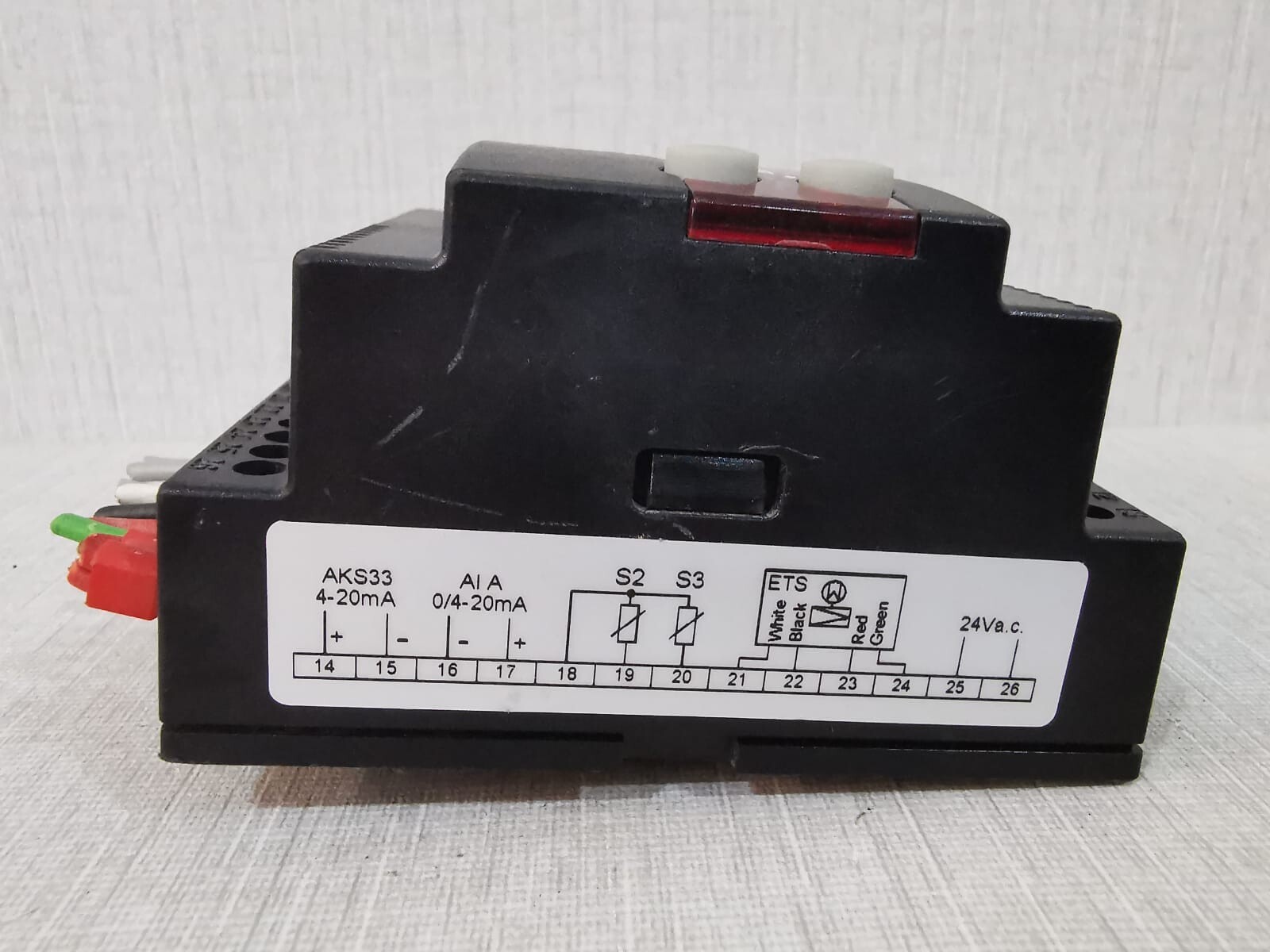 Danfoss EKC-316A Danfoss EKC 316A Superheat Controller 084B7088 5