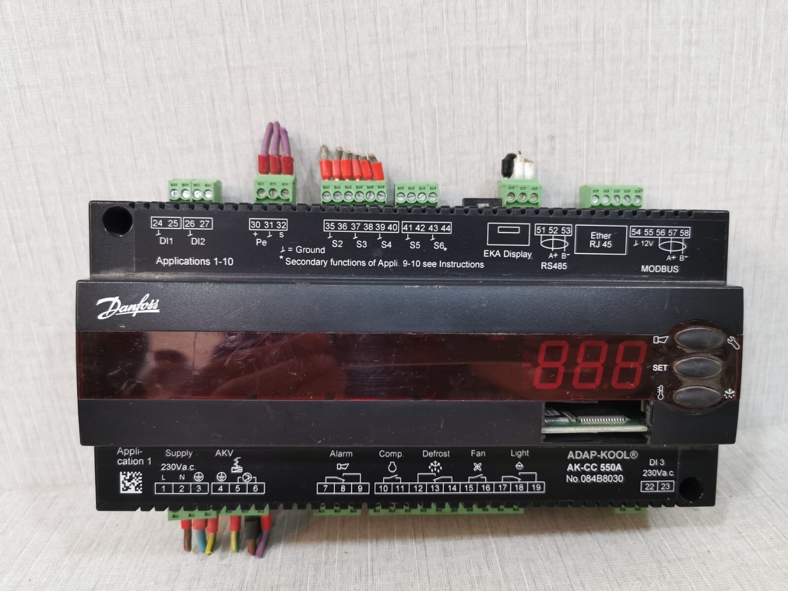 Danfoss ADAP-KOOL AK-CC 550A Case Controller 084B8030