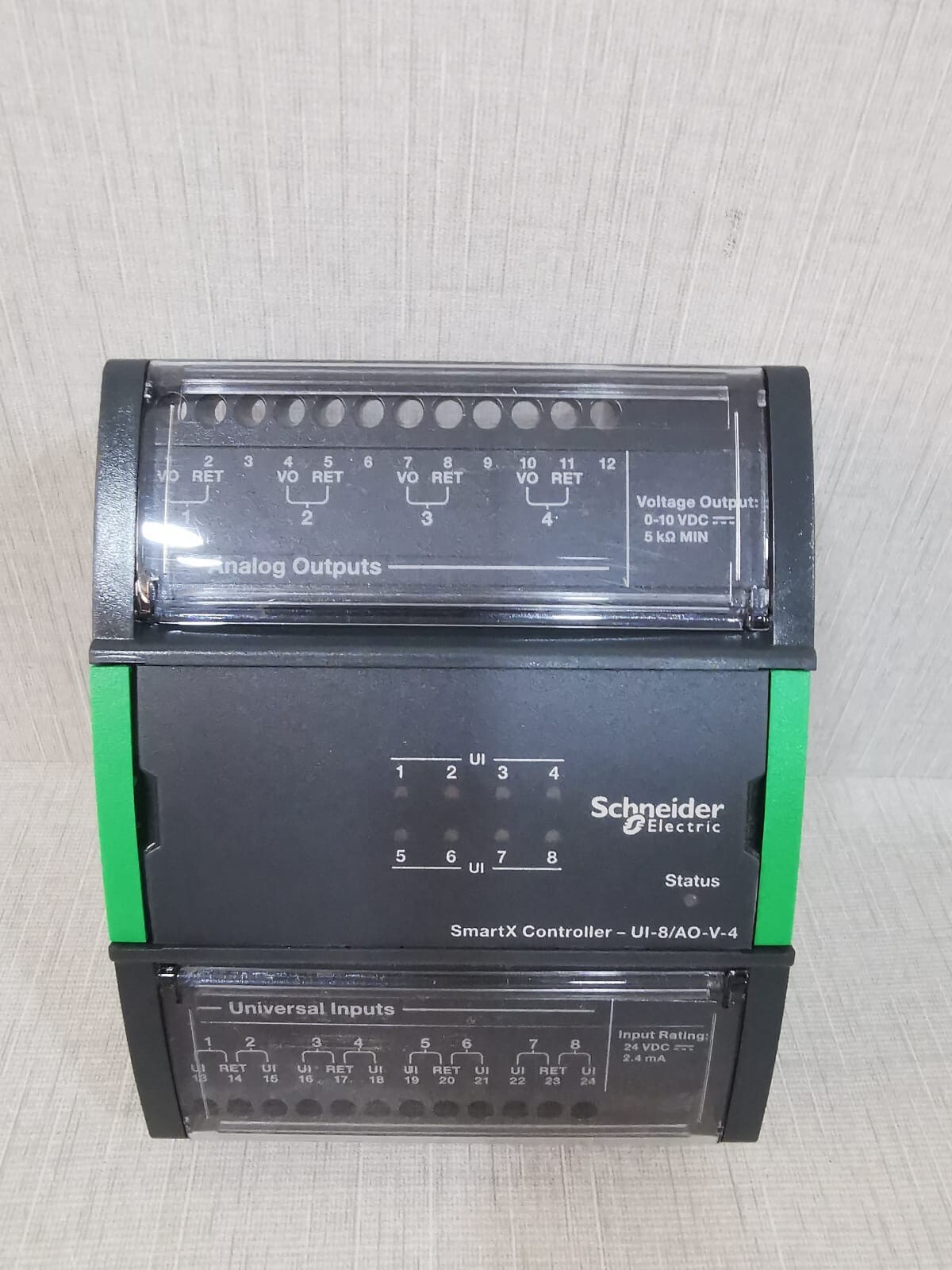 Schneider Electric SMARTX-CONTROLLER-UI-8/AO-V-4 SXWUI8V4X10001 Schneider Electric SmartX Controller UI-8/AO-V-4 3