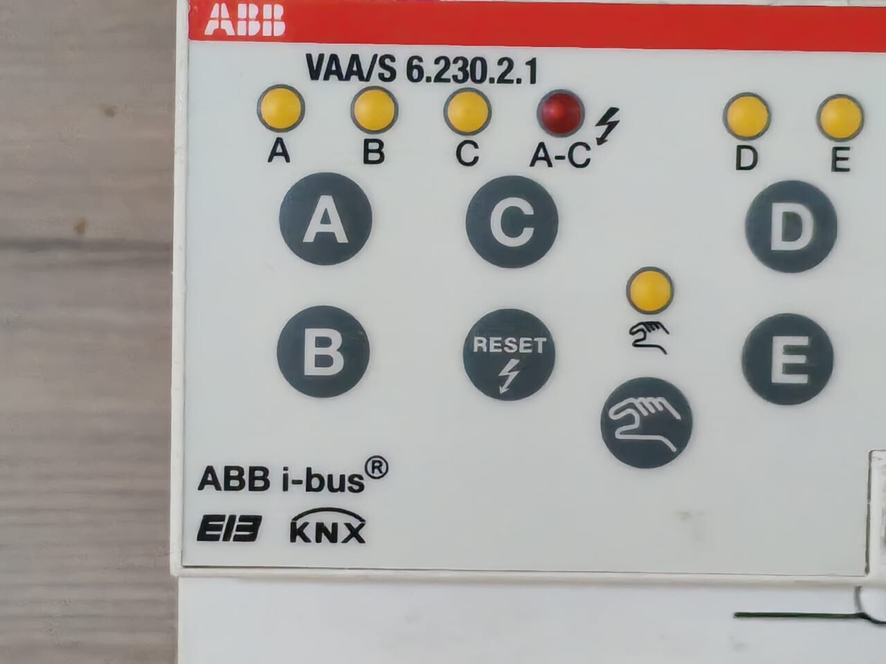 ABB 2CDG 110 177 R0011 ABB VAA/S6.230.2.1 Control Unit 2CDG110116R0011 2