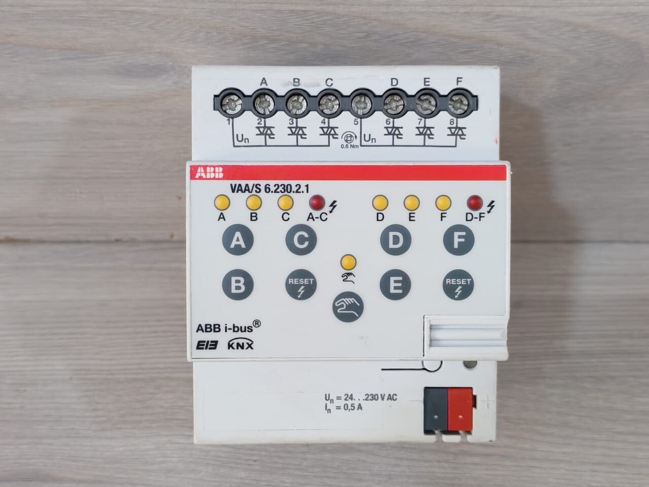 ABB VAA/S6.230.2.1 Control Unit 2CDG110116R0011