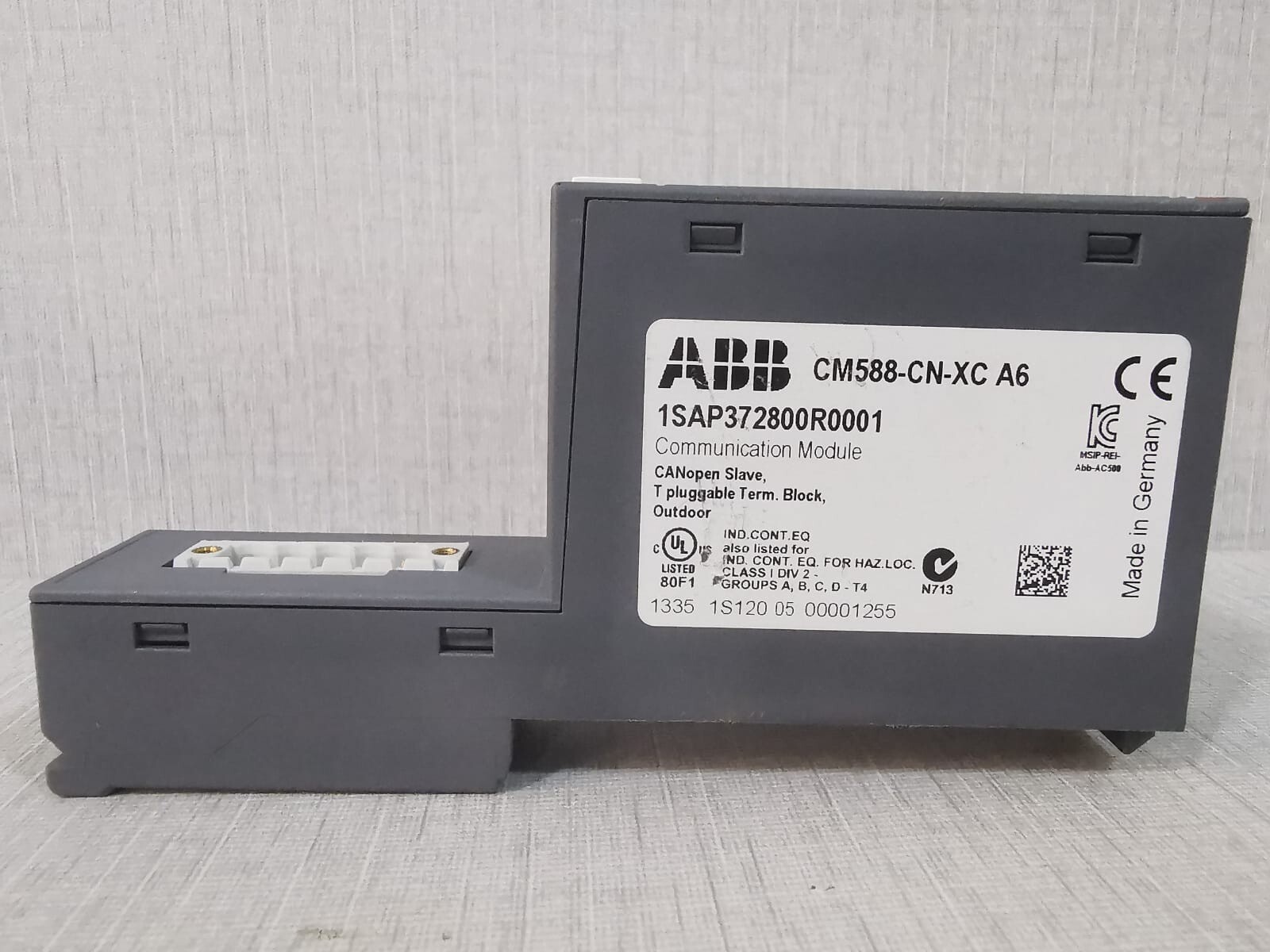 ABB 1SAP372800R0001 ABB CM588-CN-XC A6 Communication Module 1SAP372800R0001 4