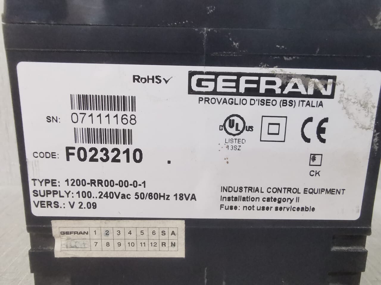 GEFRAN 1200-RR00-00-0-1 GEFRAN 1200-RR00-00-0-1 Temperature Compact Controller 3