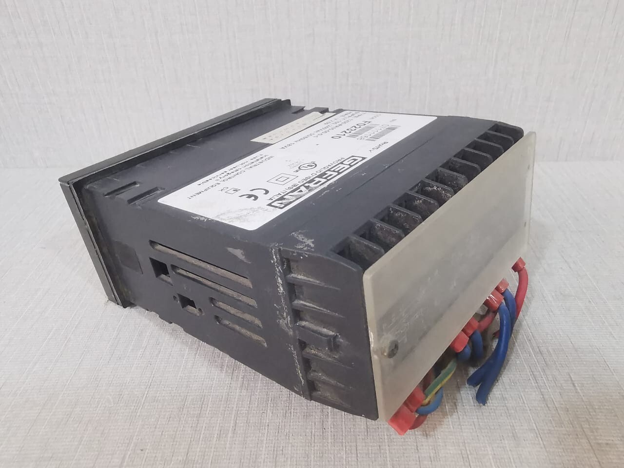 GEFRAN 1200-RR00-00-0-1 GEFRAN 1200-RR00-00-0-1 Temperature Compact Controller 4