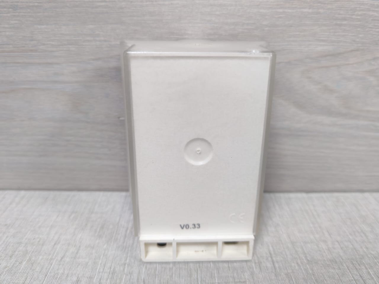 Schneider Electric MTN663991 Schneider Electric MTN663991 KNX Brightness and Temperature Sensor 7