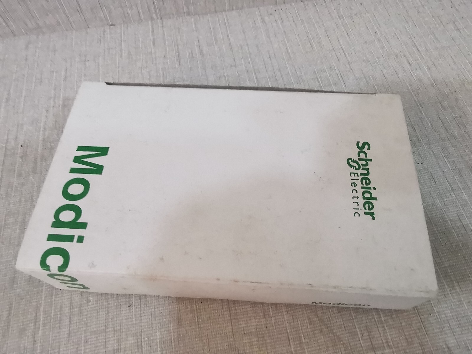 Schneider Electric STBACI8320K Schneider Electric STBACI8320K Standard Analog 6