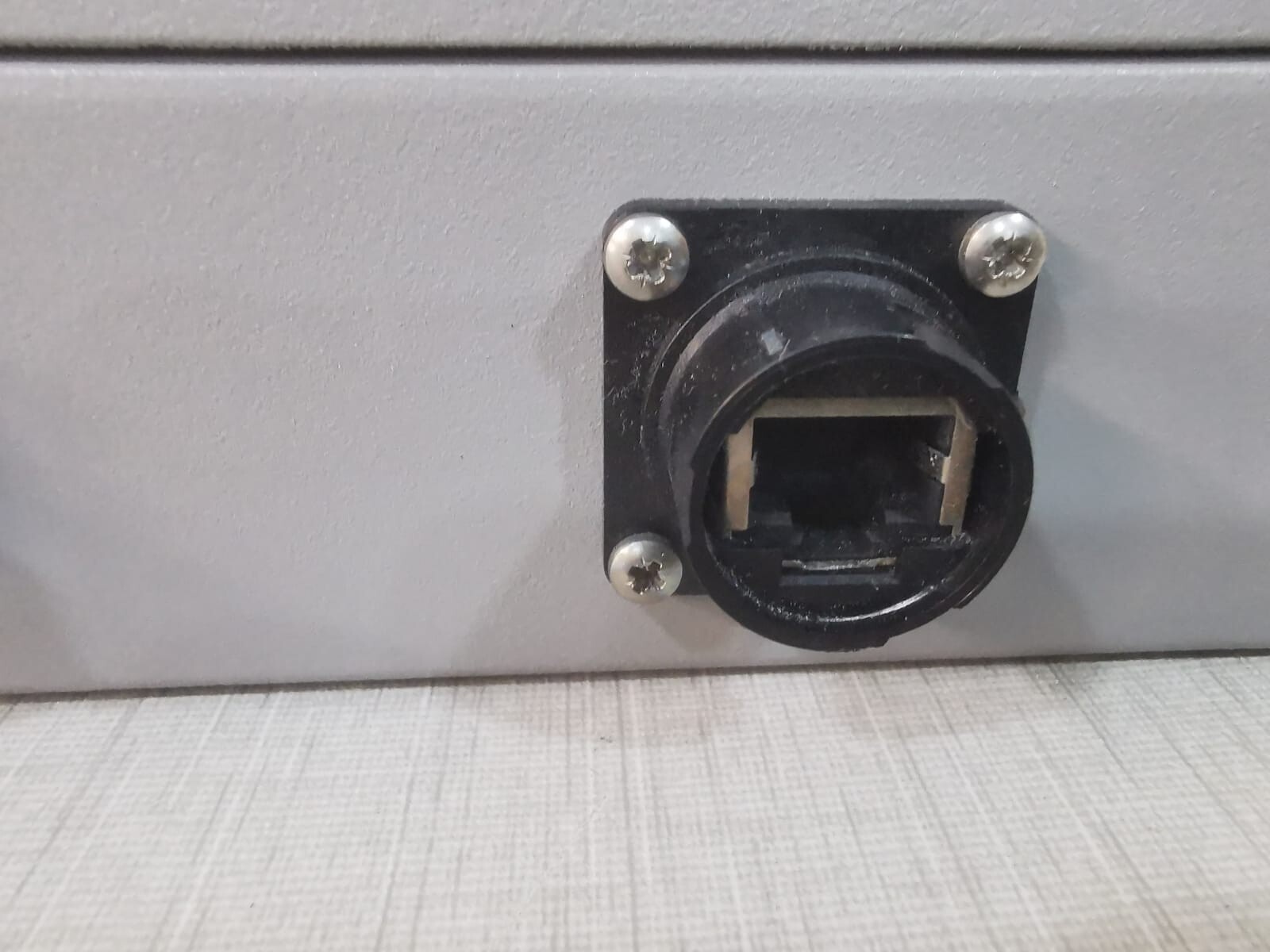 KONGSBERG 311509 RESPONDER DRIVER UNIT POWER VOLTAGE 110/220V 9