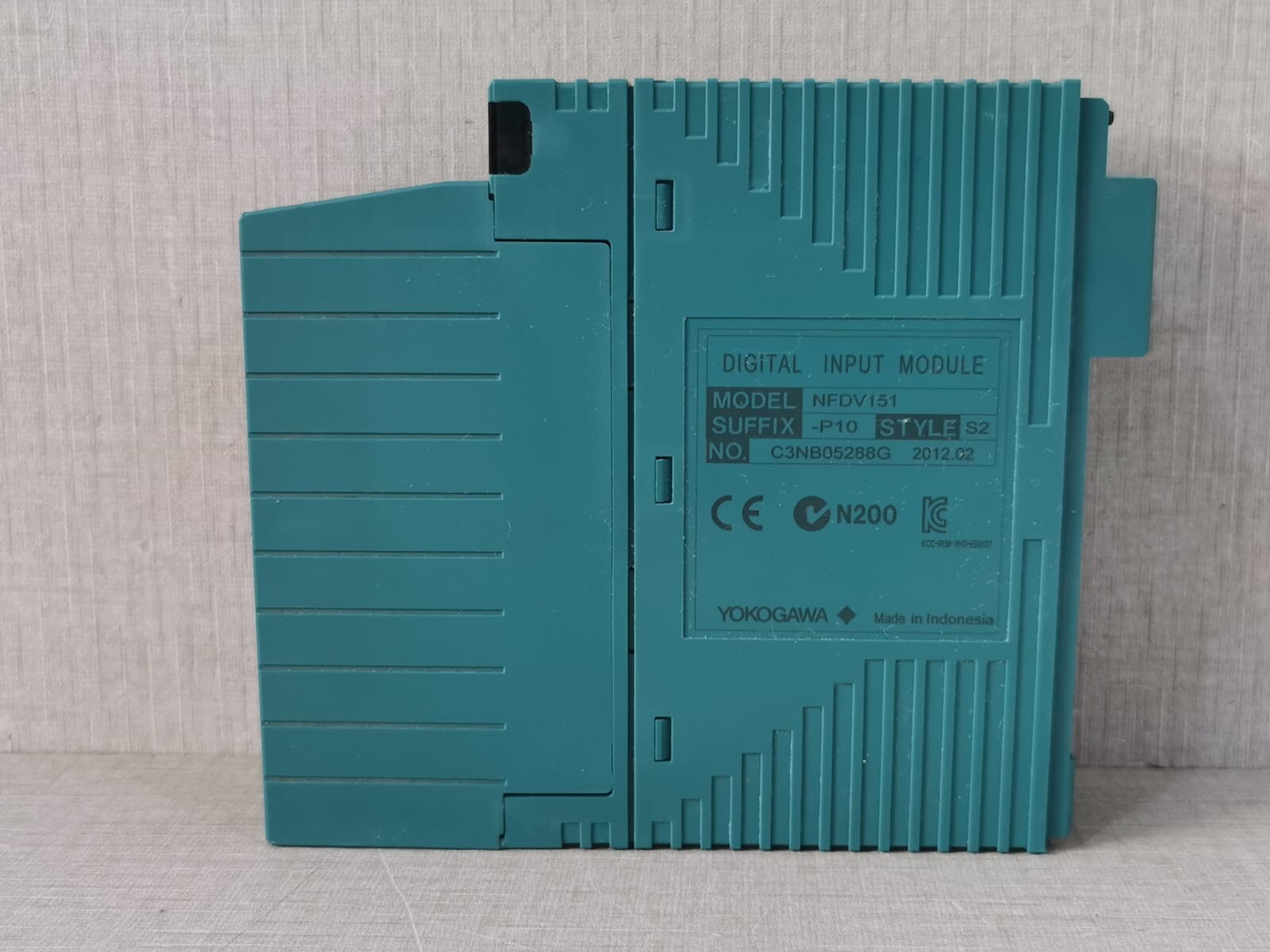 YOKOGAWA NFDV151-P10 S2 YOKOGAWA NFDV151 DIGITAL INPUT MODULE NFDV151-P10 S2 W/ NFTB5S-00 S2 CONNECTOR 6