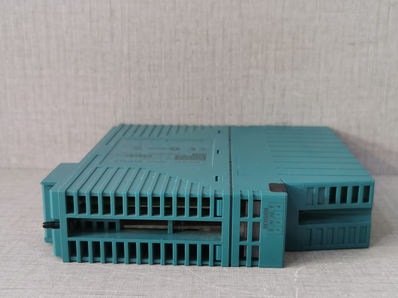 YOKOGAWA NFDV151-P10 S2 YOKOGAWA NFDV151 DIGITAL INPUT MODULE NFDV151-P10 S2 W/ NFTB5S-00 S2 CONNECTOR 7
