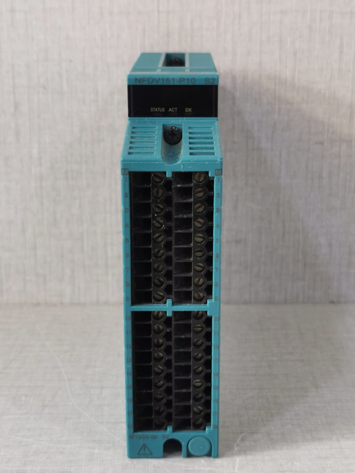 YOKOGAWA NFDV151 DIGITAL INPUT MODULE NFDV151-P10 S2 W/ NFTB5S-00 S2 CONNECTOR