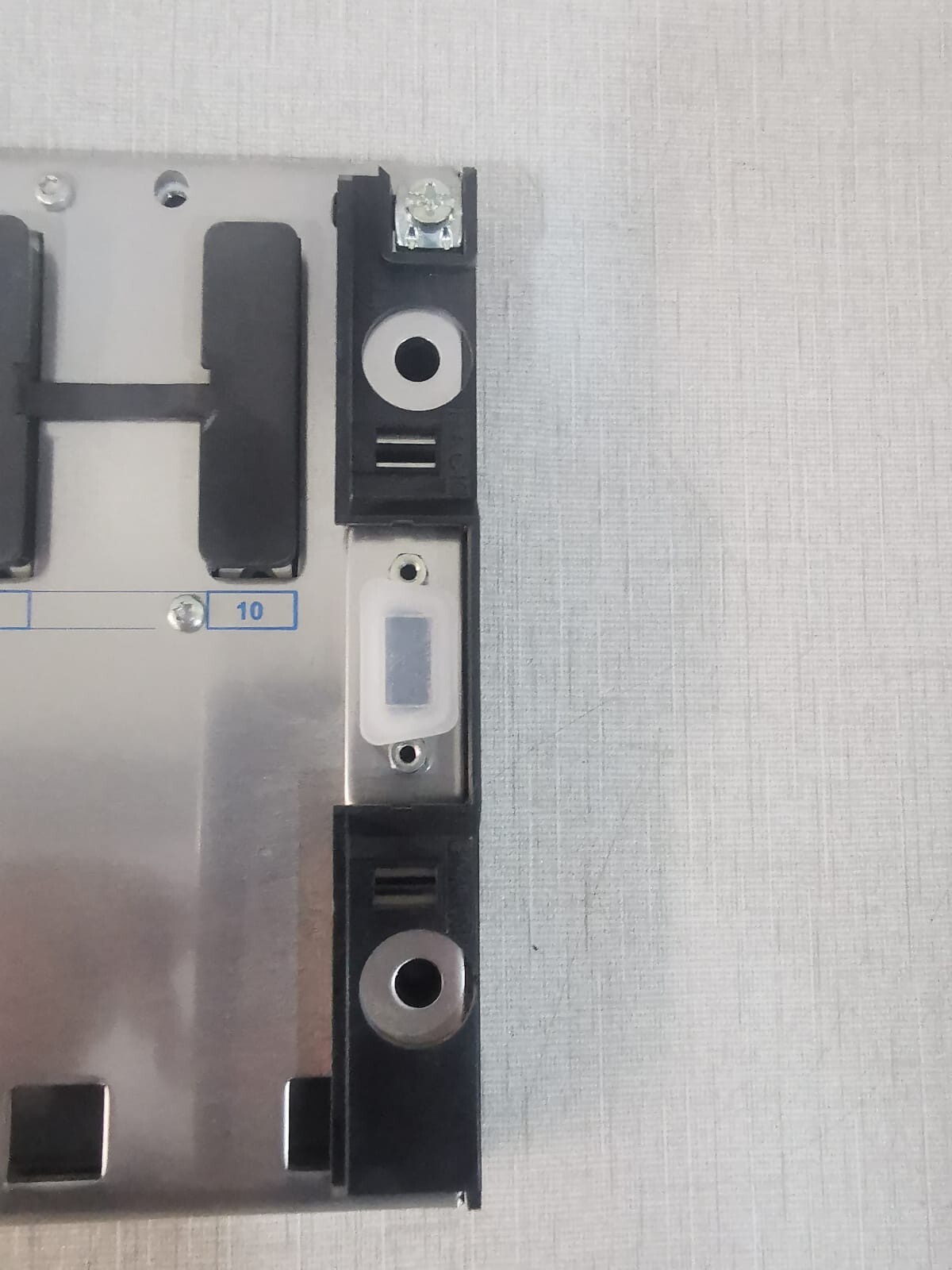 Schneider Electric TSXRKY12EX SCHNEIDER ELECTRIC TSXRKY12EX 12 SLOT EXTENSION RACK 2