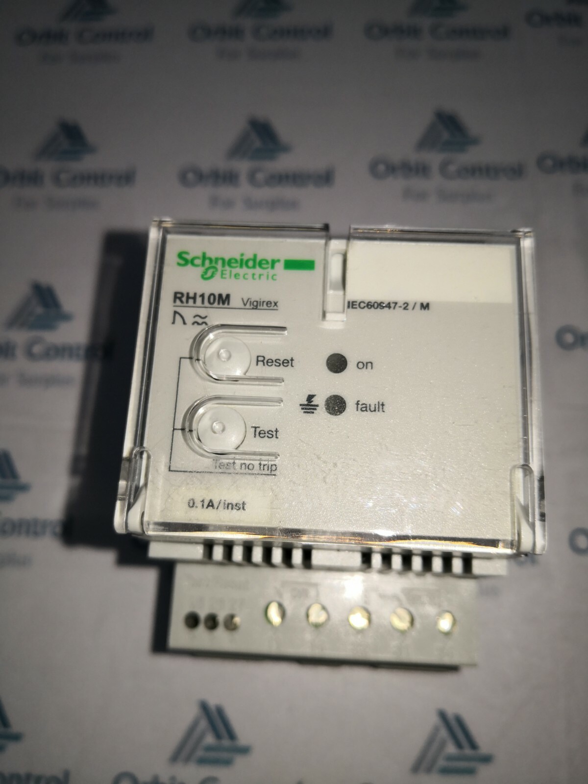 Schneider Electric 56132 Relay Differential RH10M, 100 mA, 240 V