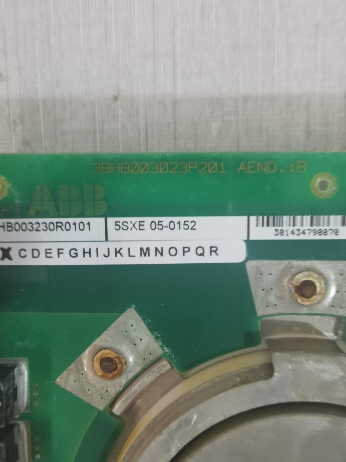 ABB 5SXE 05-0152 ABB 3BHB003230R0101 5SXE 05-0152 Drive Board 8