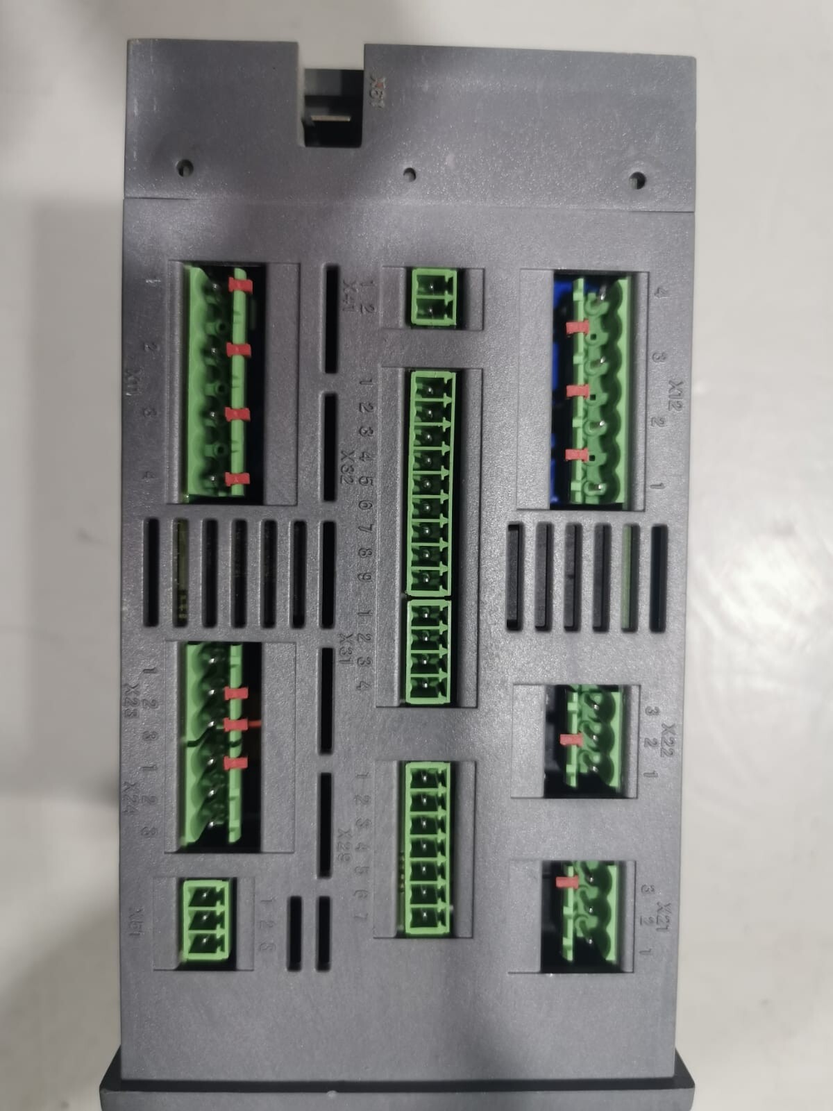 ABB ATS022 ABB ATS022 Dual power supply automatic switching controller 7