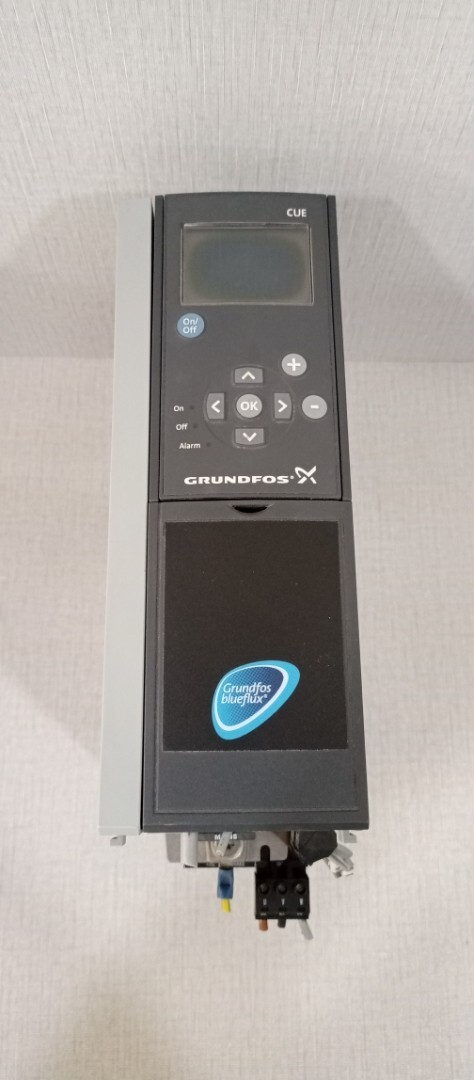 GRUNDFOS CUE / CUE202P2K2T5E20H1XGXXXXSXXXXAXBXCXXXXDX Need change Screen