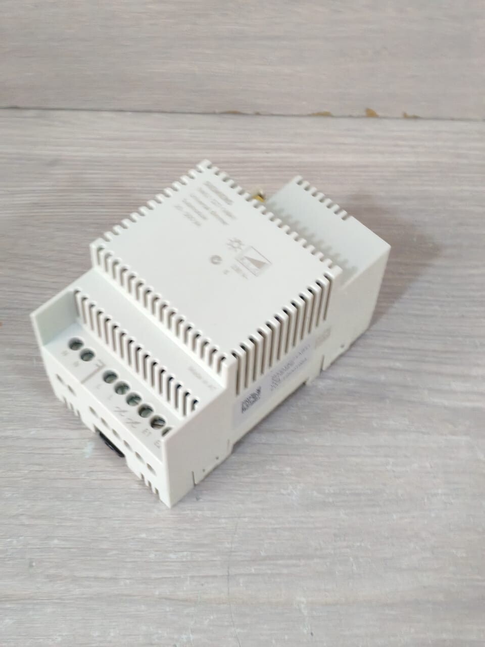 Siemens 5WG1 527-1AB41 Siemens 5WG1 527-1AB41 Universal Dimmer Sub Module 20-500 V 5