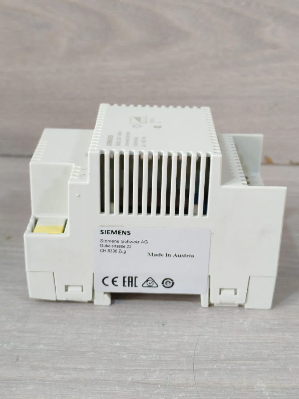 Siemens 5WG1 527-1AB41 Siemens 5WG1 527-1AB41 Universal Dimmer Sub Module 20-500 V 8
