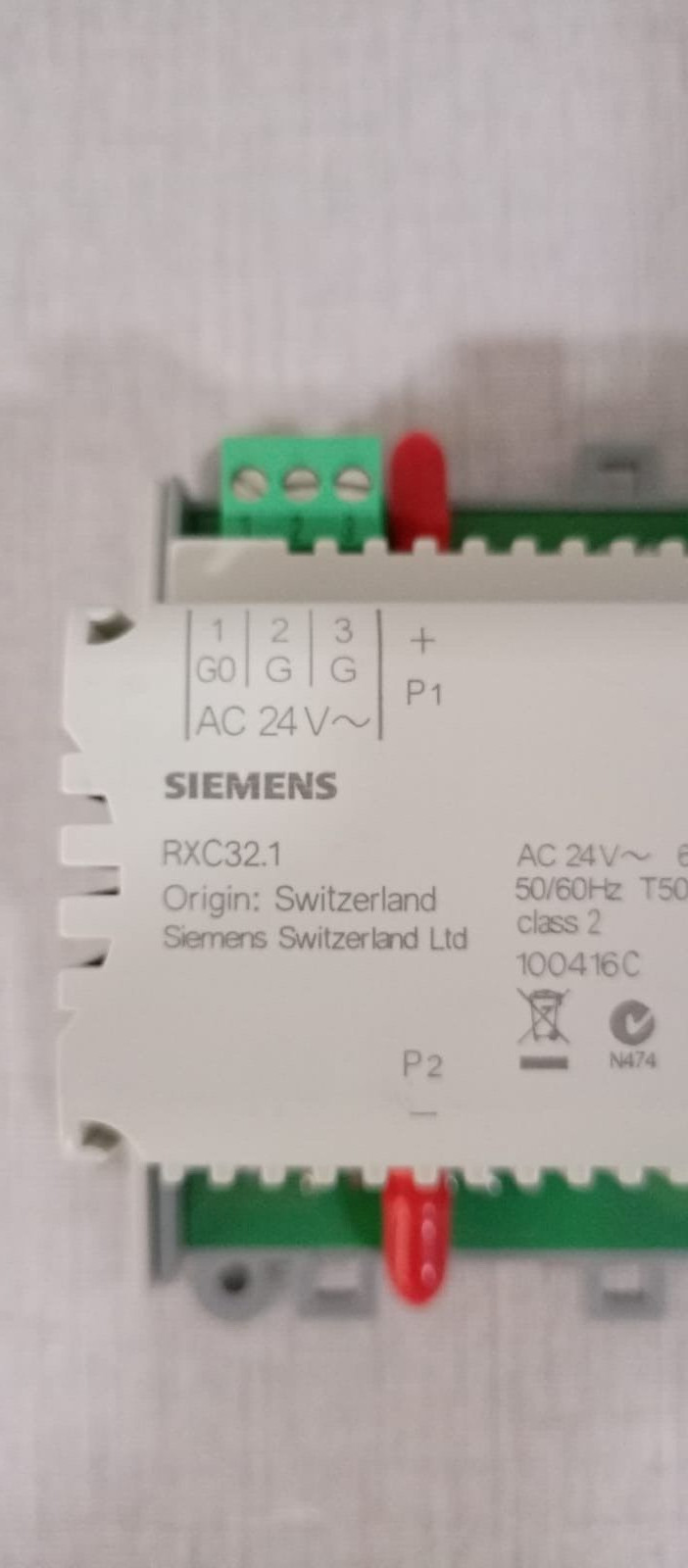 Siemens RX32.1/00032 Siemens RXC32.1/ RX32.1/00032 AC 24V-6VA 50/60HZ T50 Room Controller 2