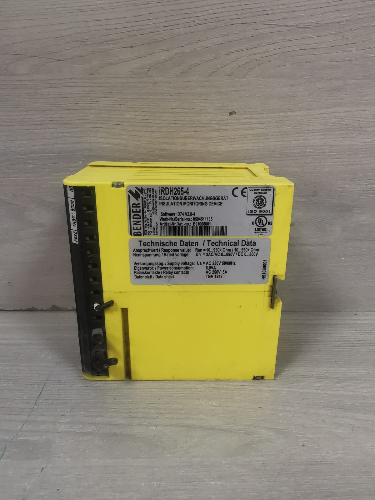 BENDER A-ISOMETER Serie 260  S/W:D74-V2.8-4 BENDER 1RDH265-4 A-ISOMETER Serie 260 S/W:D74-V2.8-4Insulation Monitoring Device 7