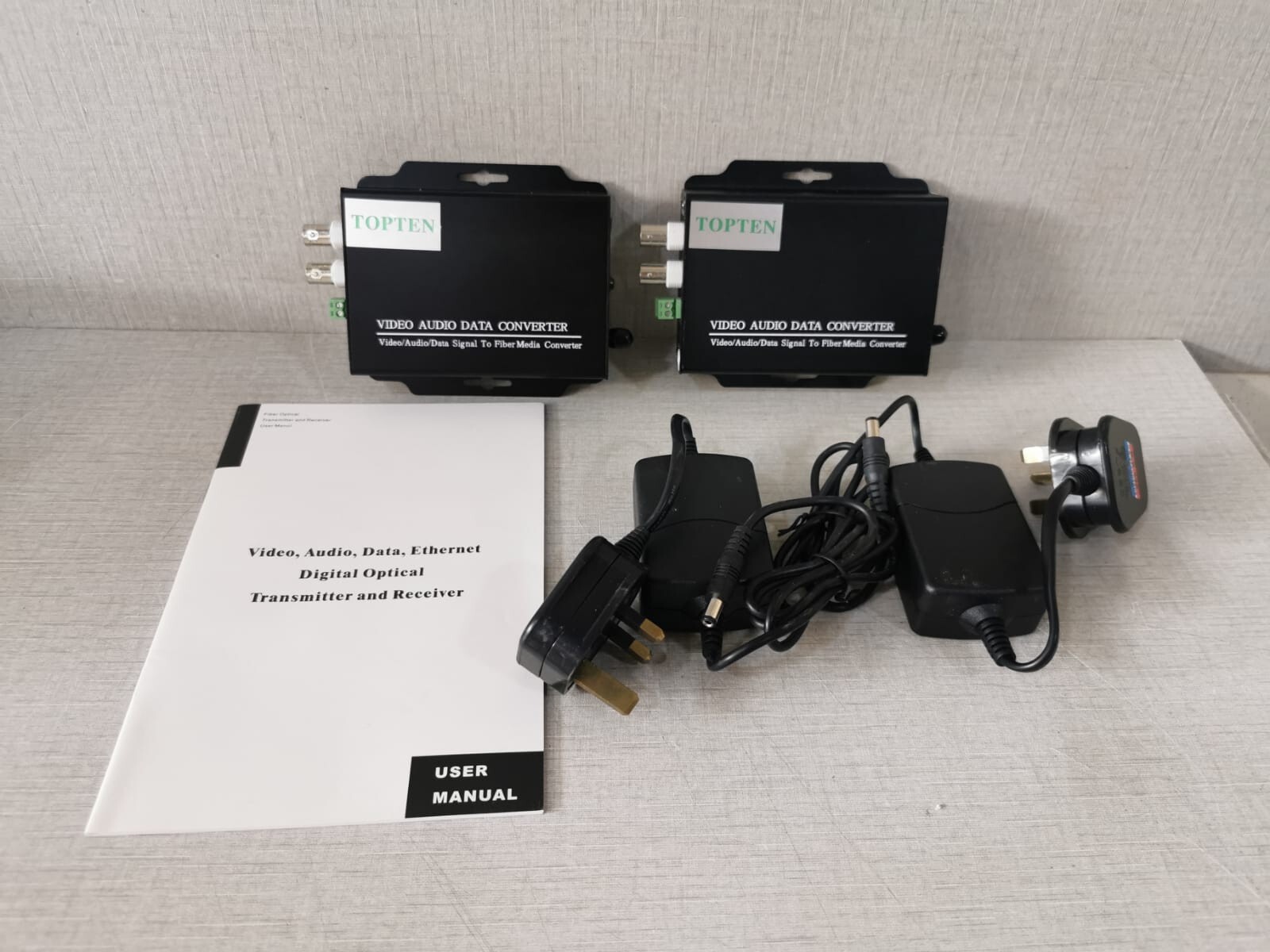 TOPTEN TOP-R2V1RDFC-20K VIDEO AUDIO DATA CONVERTER Transmitter & Receiver