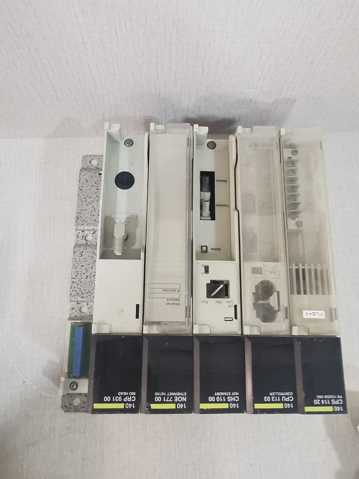 Schneider Electric 140 CPS 114 20/140 CPU 113 03/ 140 CHS 110 00/ 140 NOE 771 00/140 Schneider 140CPS114 20/140CPU11303/ 140CHS11000/ 140NOE77100/140CRP93100 6