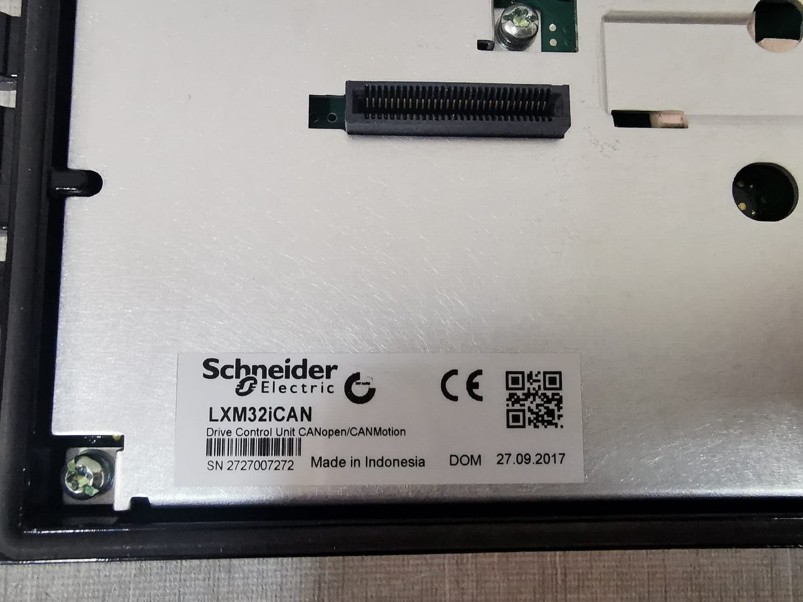 Schneider Electric LXM32ICAN Schneider Electric LXM32ICAN Drive Control Unit 7