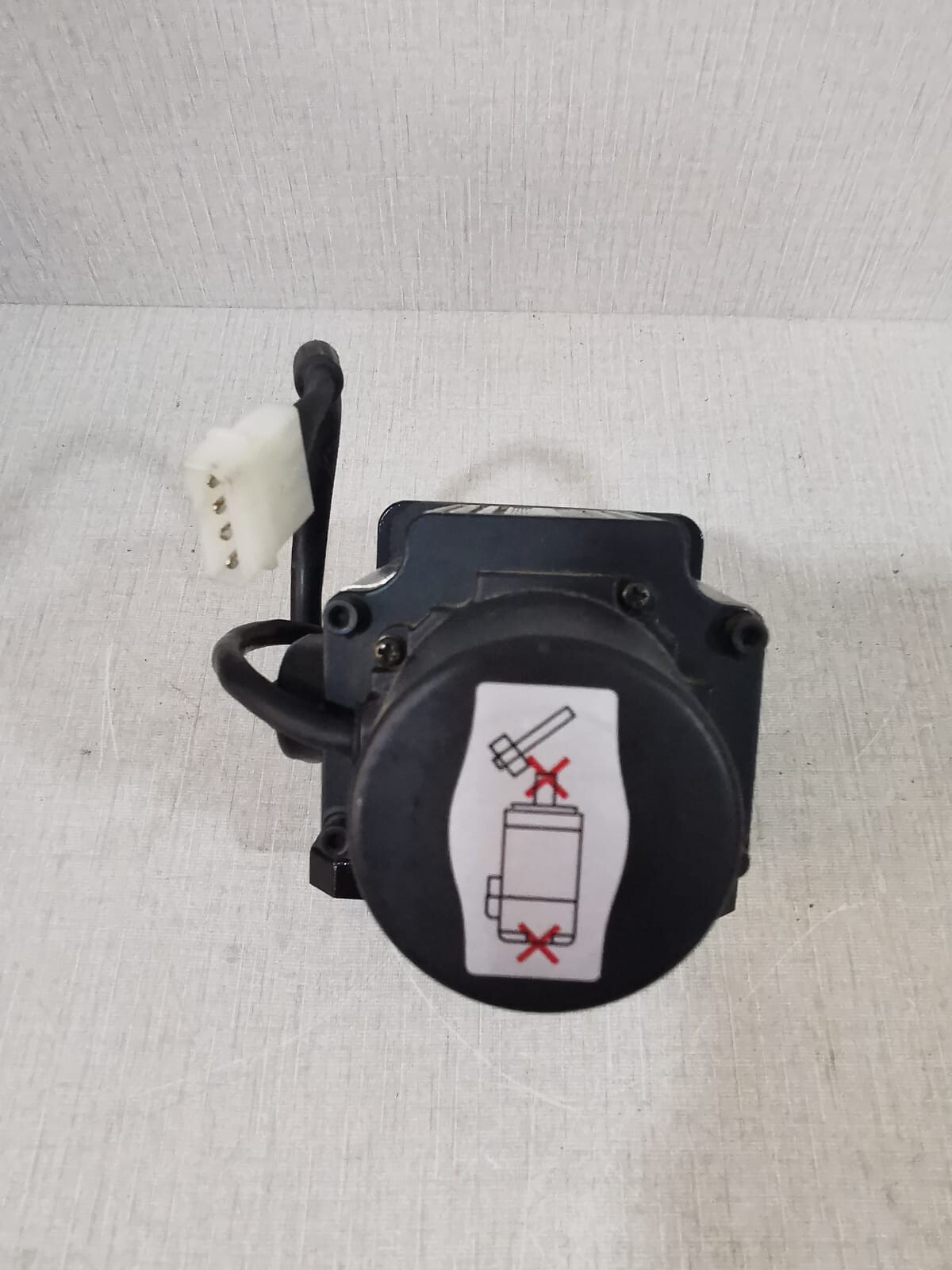 Higen LMACN06-PB00IN HIGEN LMACN06-PB00IN AC SERVO MOTOR 8