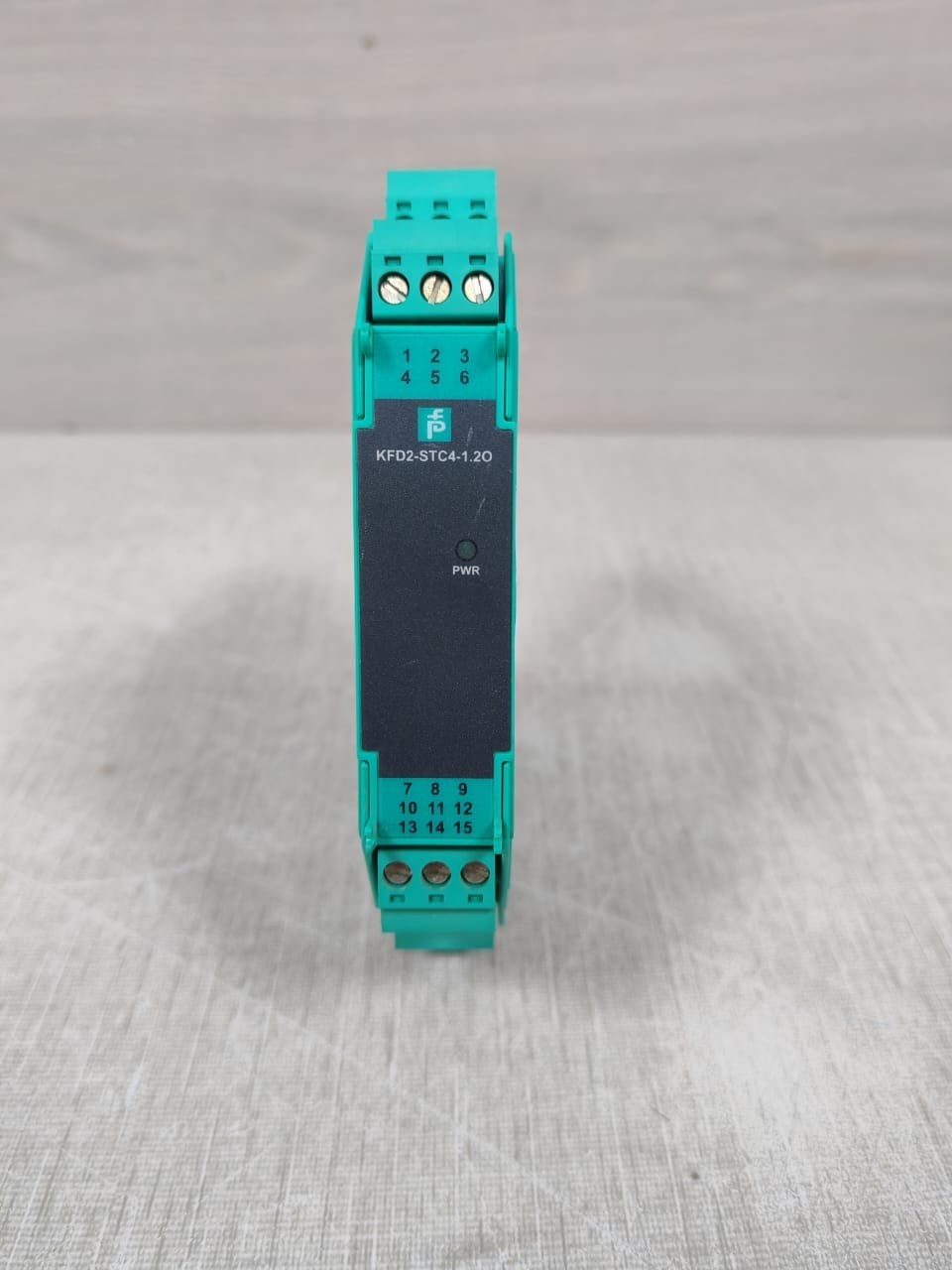 PEPPERL+FUCHS KFD2-STC4-120 ISOLATION BARRIER 122578