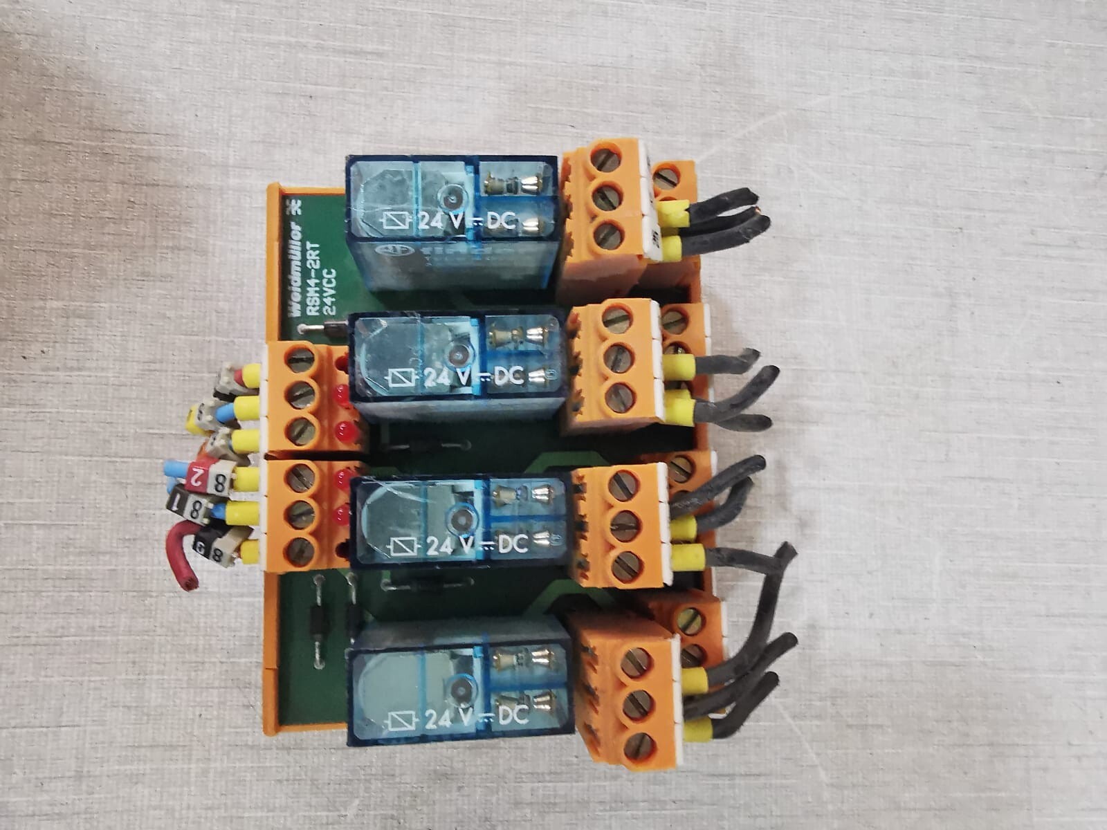 Weidmuller RSM4-2RT Weidmuller RSM4-2RT Relay Module 3