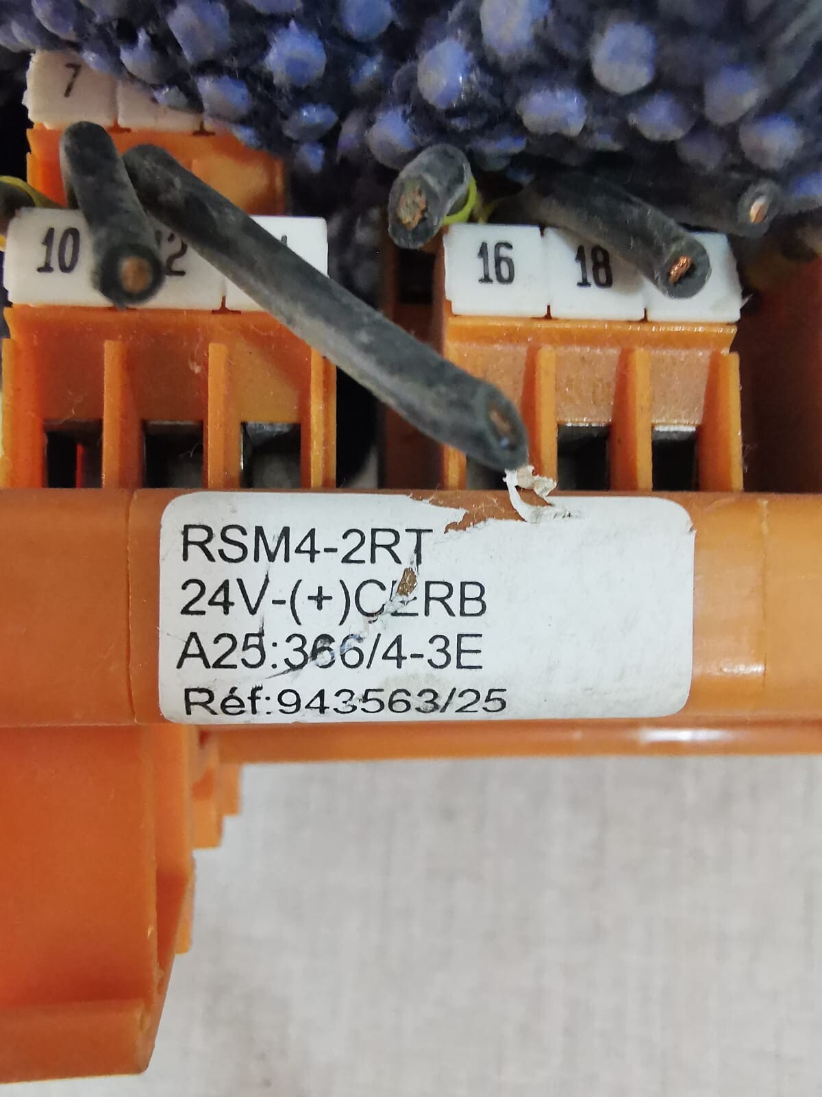 Weidmuller RSM4-2RT Weidmuller RSM4-2RT Relay Module 4
