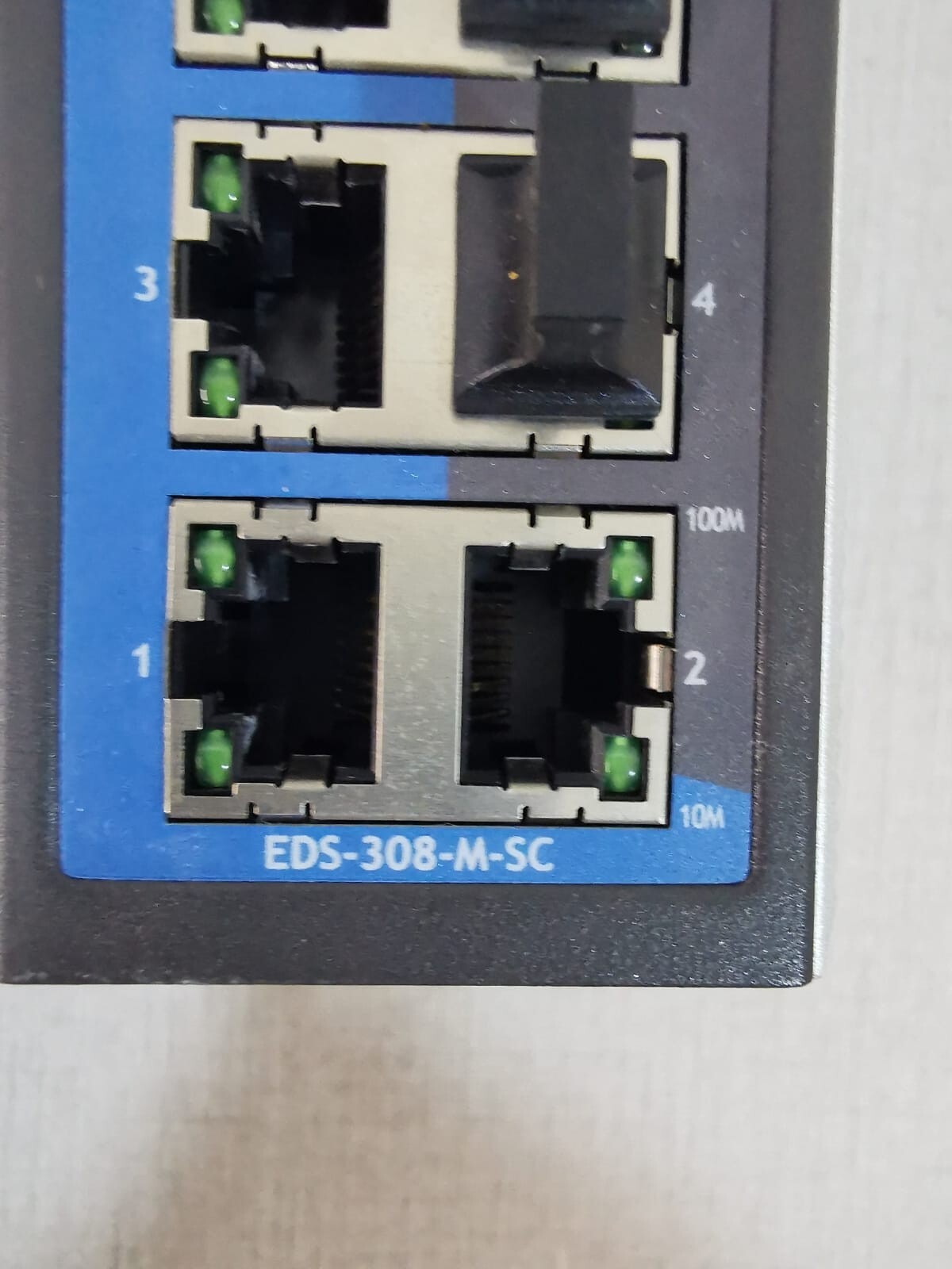 Moxa EDS-308-M-SC MOXA EDS-308-M-SC EtherDevice Switch 3