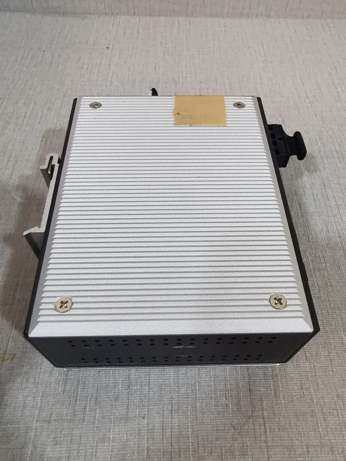Moxa EDS-308-M-SC MOXA EDS-308-M-SC EtherDevice Switch 8