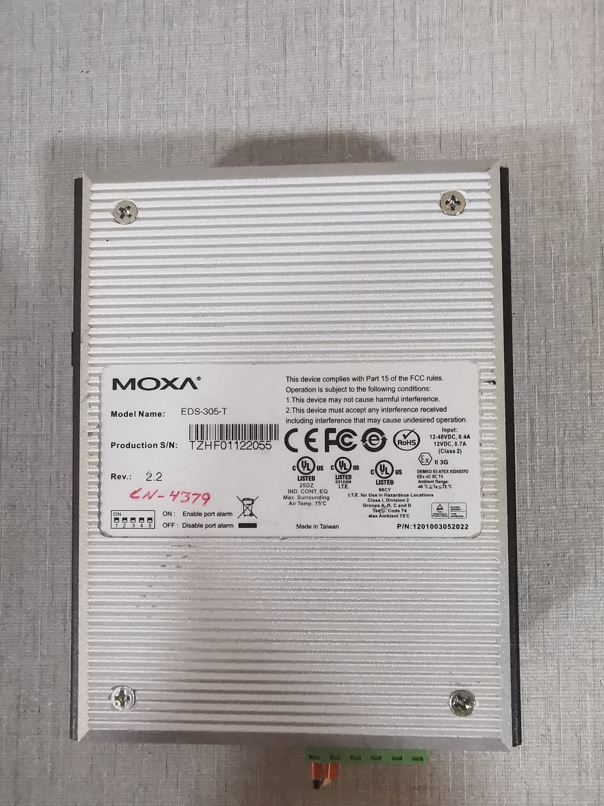 Moxa EDS-305-T MOXA EDS-305-T EtherDevice Switch 2